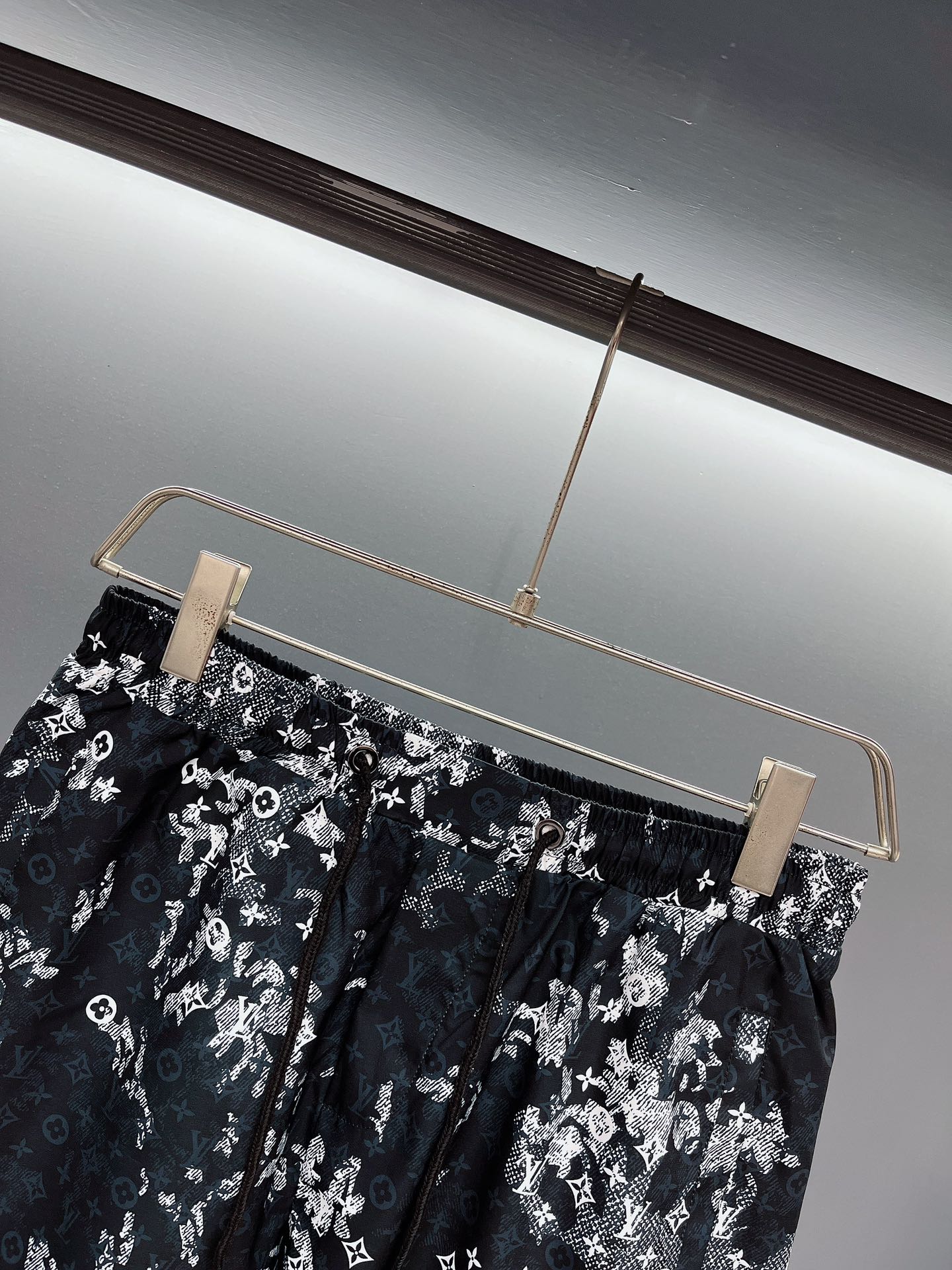 Louis Vuitton Beach Pants Size M-XXXL