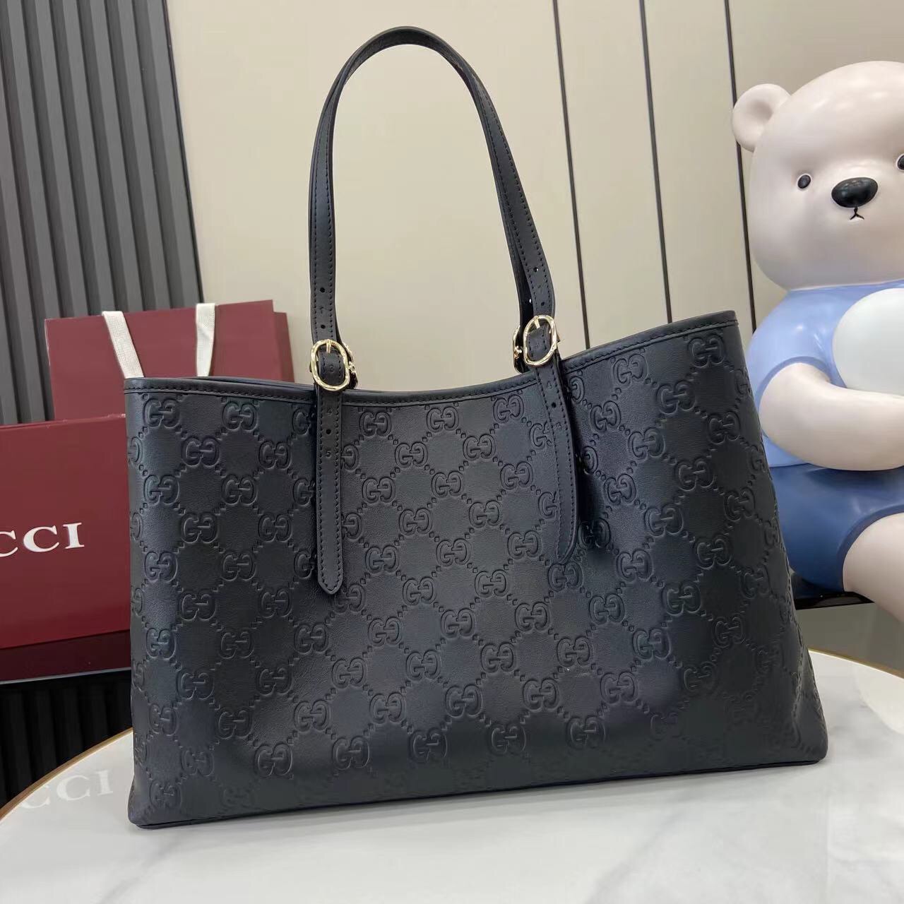 Gucci GG Emblem Women Shopping Bags Size 38*25*15cm