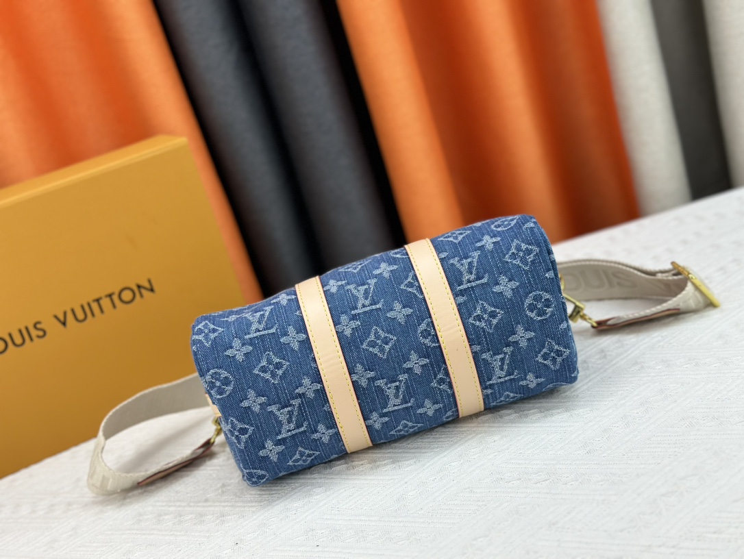 Louis Vuitton Keepall Bandoulière 25 Women Shoulder Bags