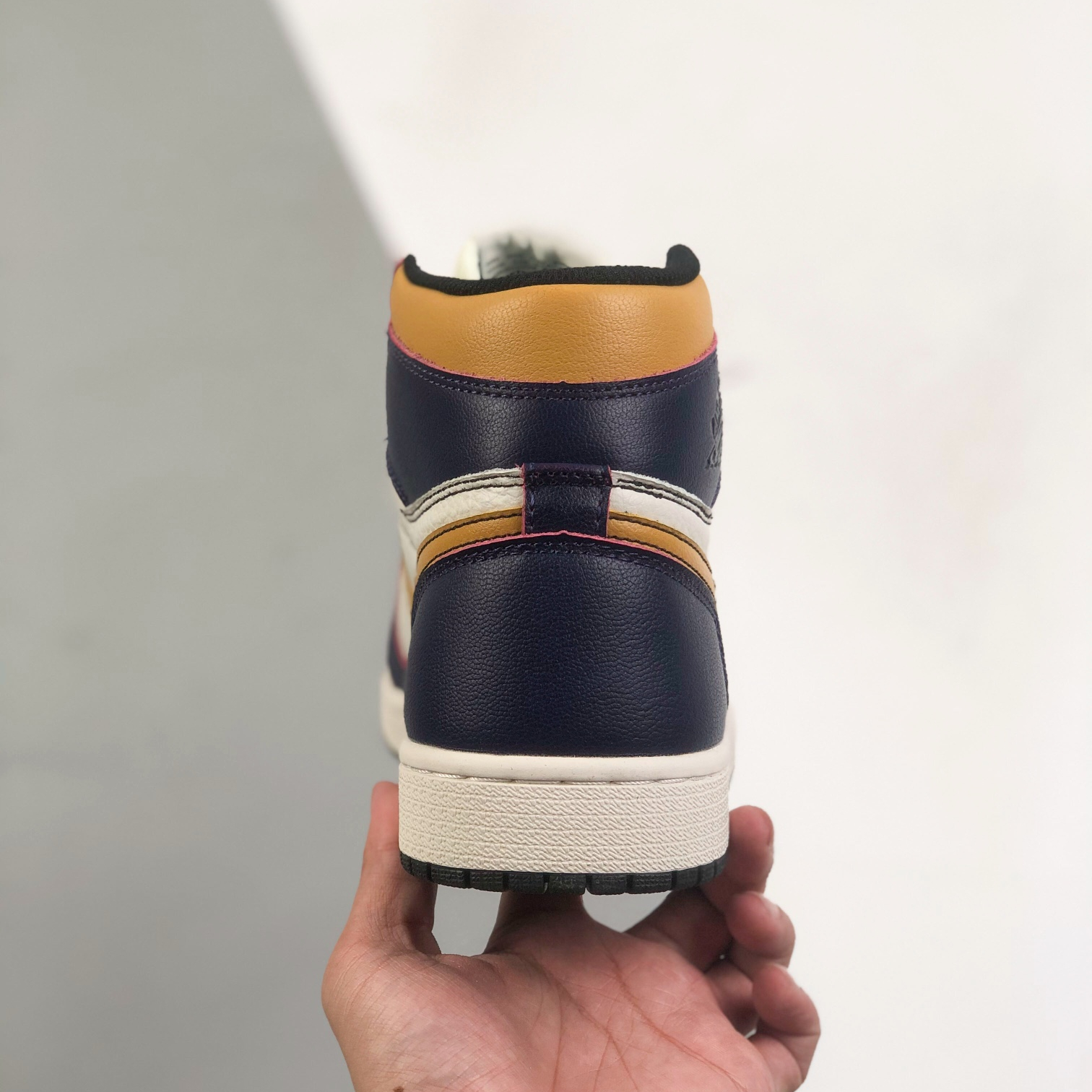 Nike Air Jordan 1 High Top Sneakers Shoes Gr. 36-46