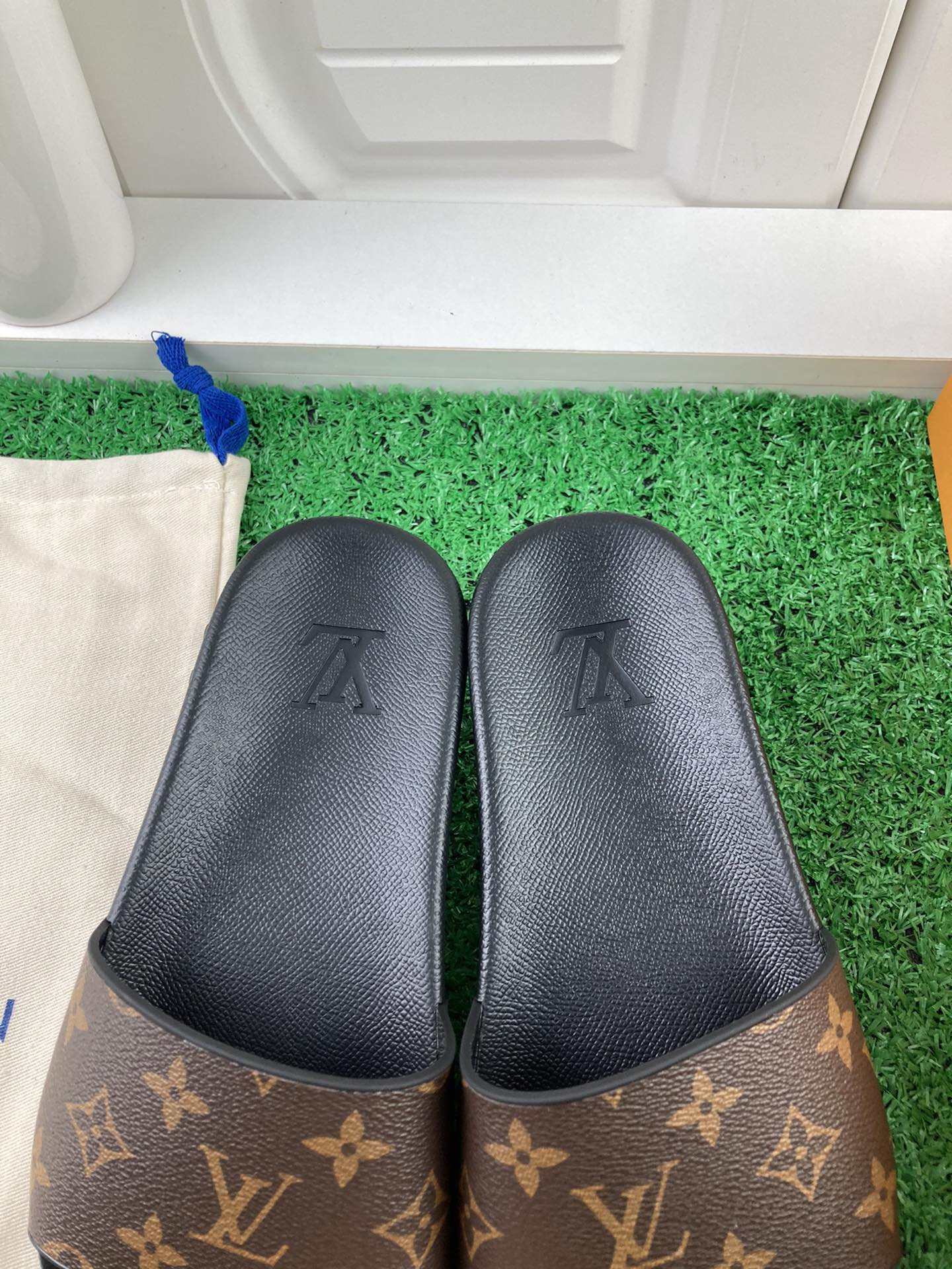 Louis Vuitton 2024ss Candy Series Slippers Size 36-45