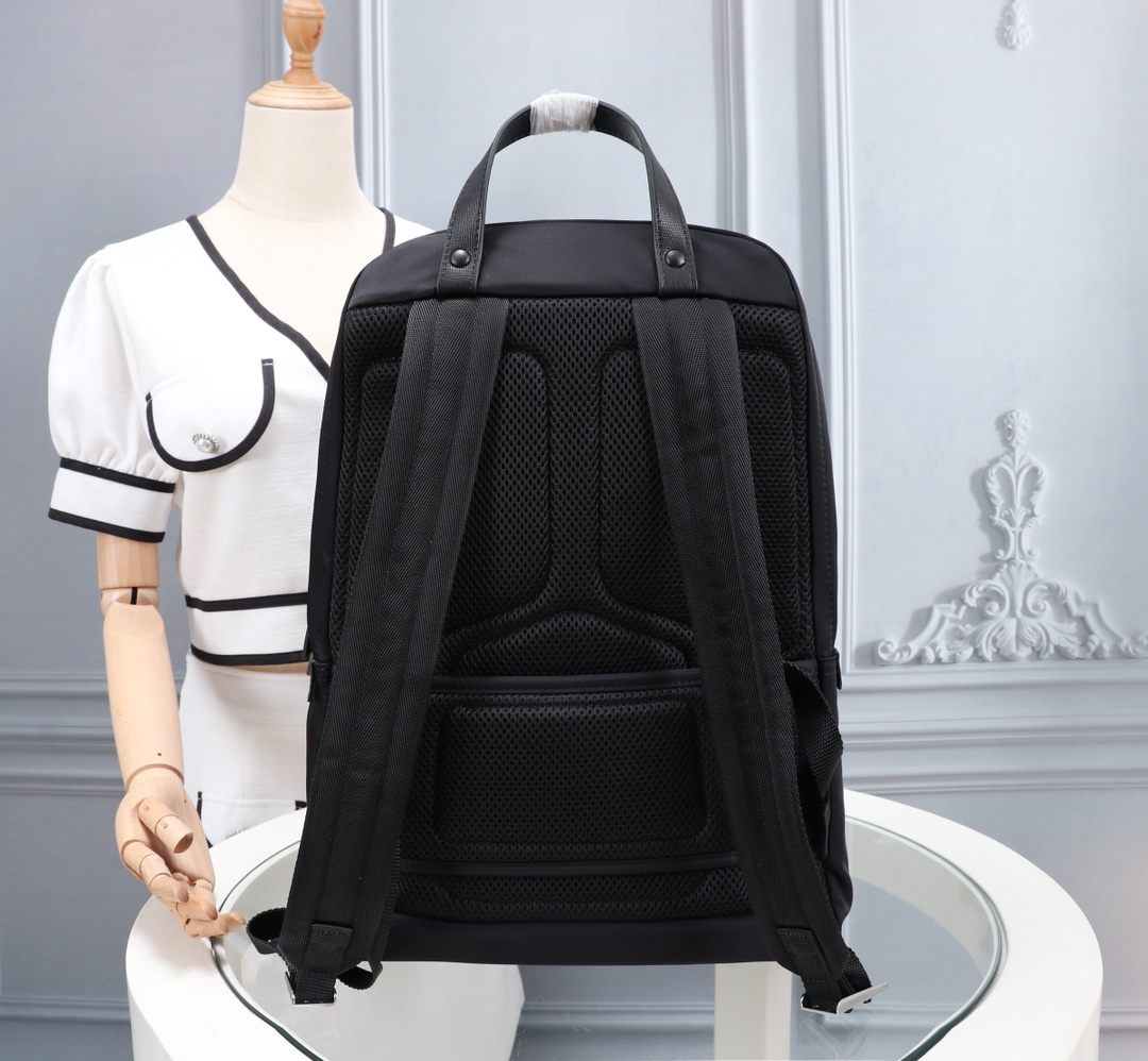 Prada Mens Backpack Bags Rucksack 43.5*31*20cm