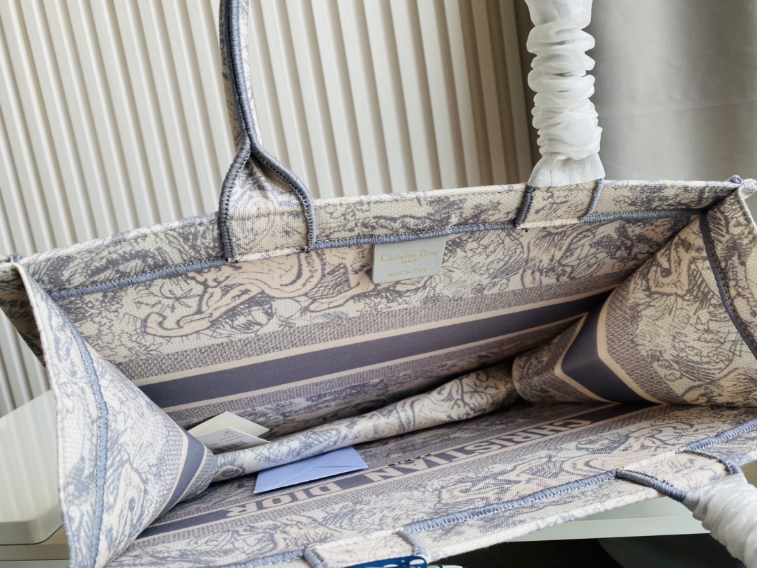 Dior Tote Women Shopping Bags 2-Size