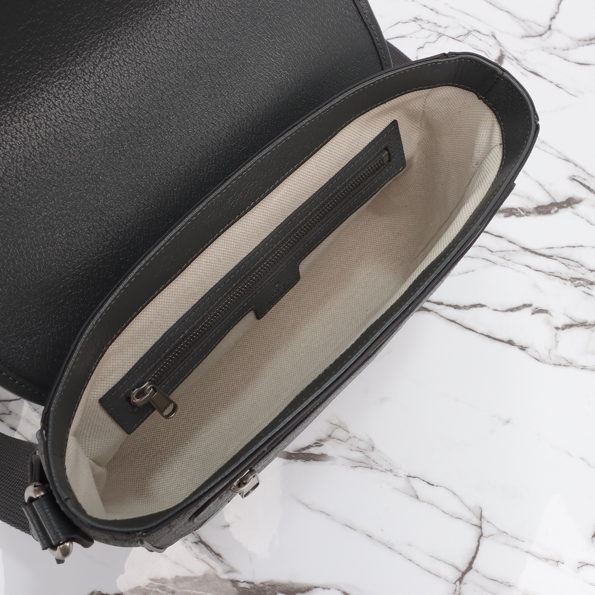 Gucci Ophidia Mens Shoulder Bags Size 28*22*8cm