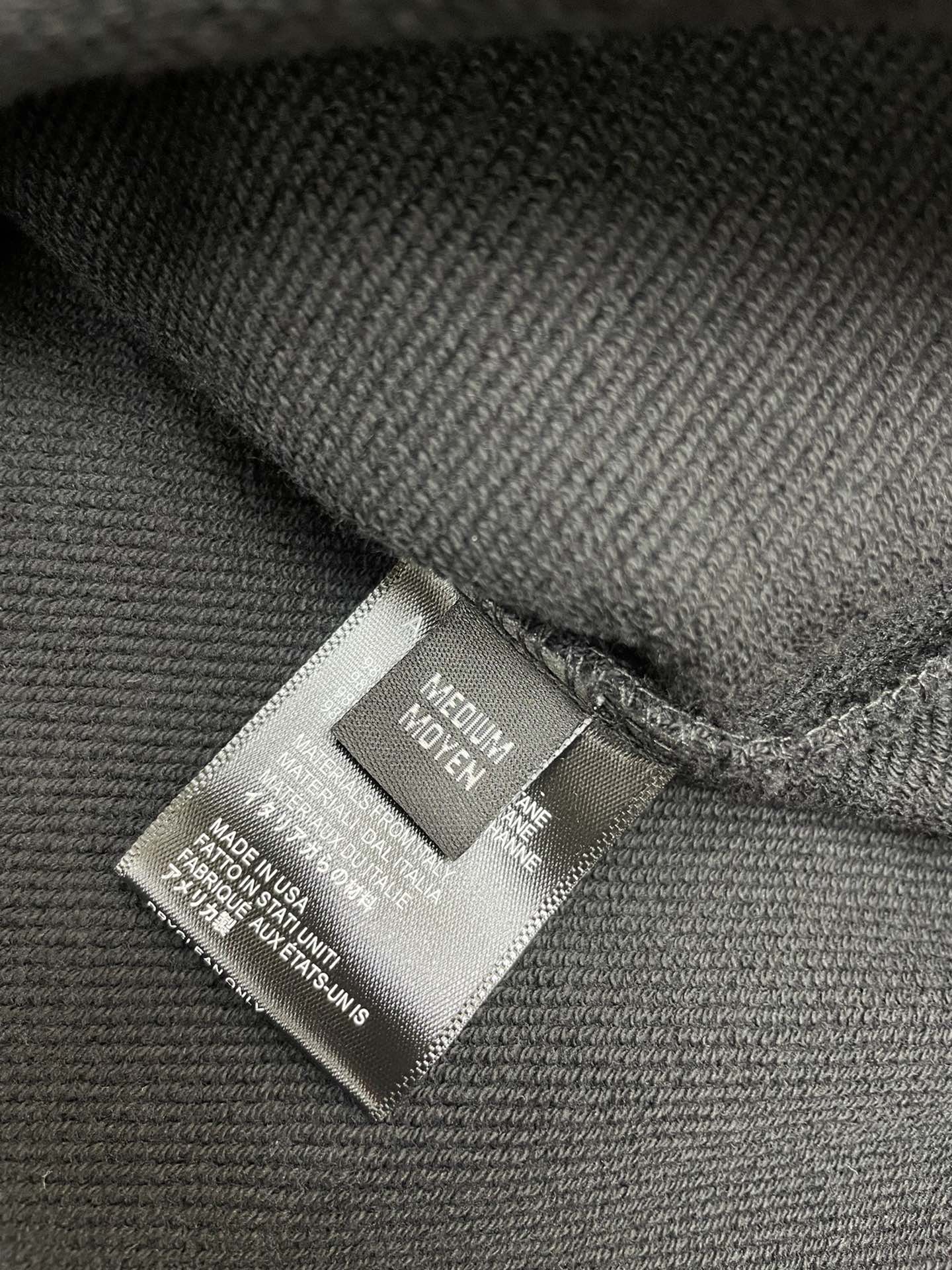 Amiri  Unisex Sweatshirt Size S-XL