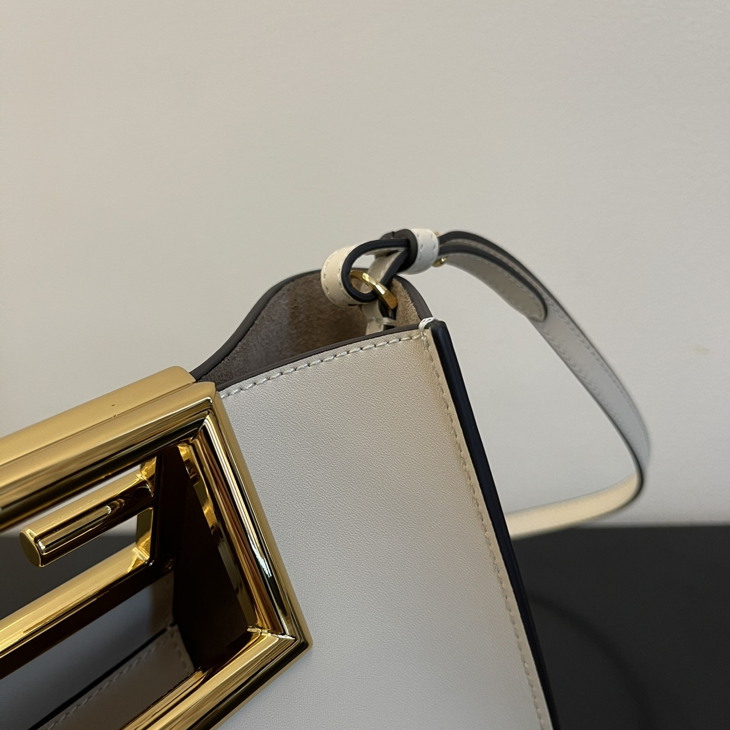 Fendi New Women Shoulder Bags 20*17*9cm