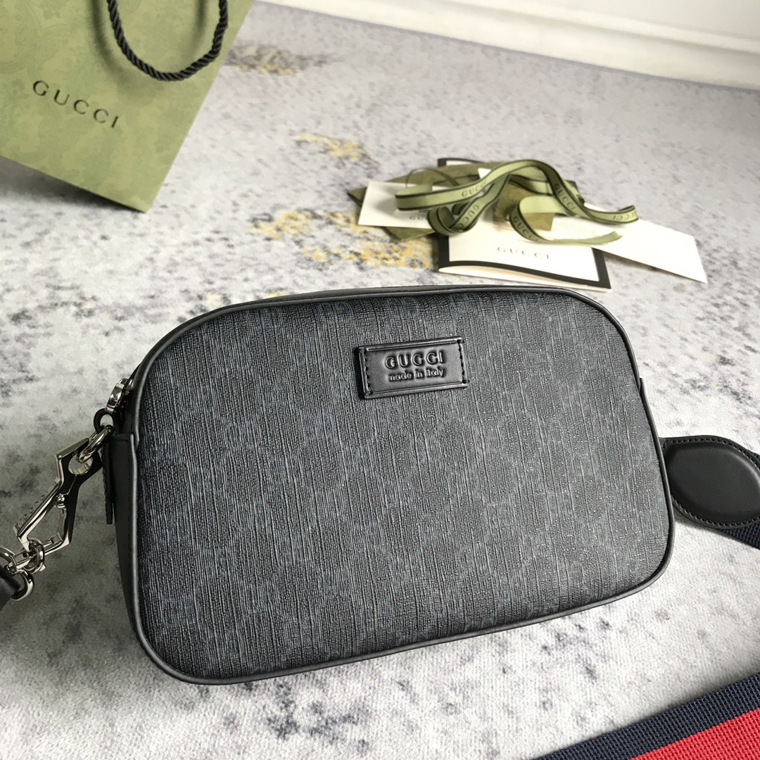 Gucci GG Supreme Black Mens Shoulder Bags Size 24*15*7.5cm
