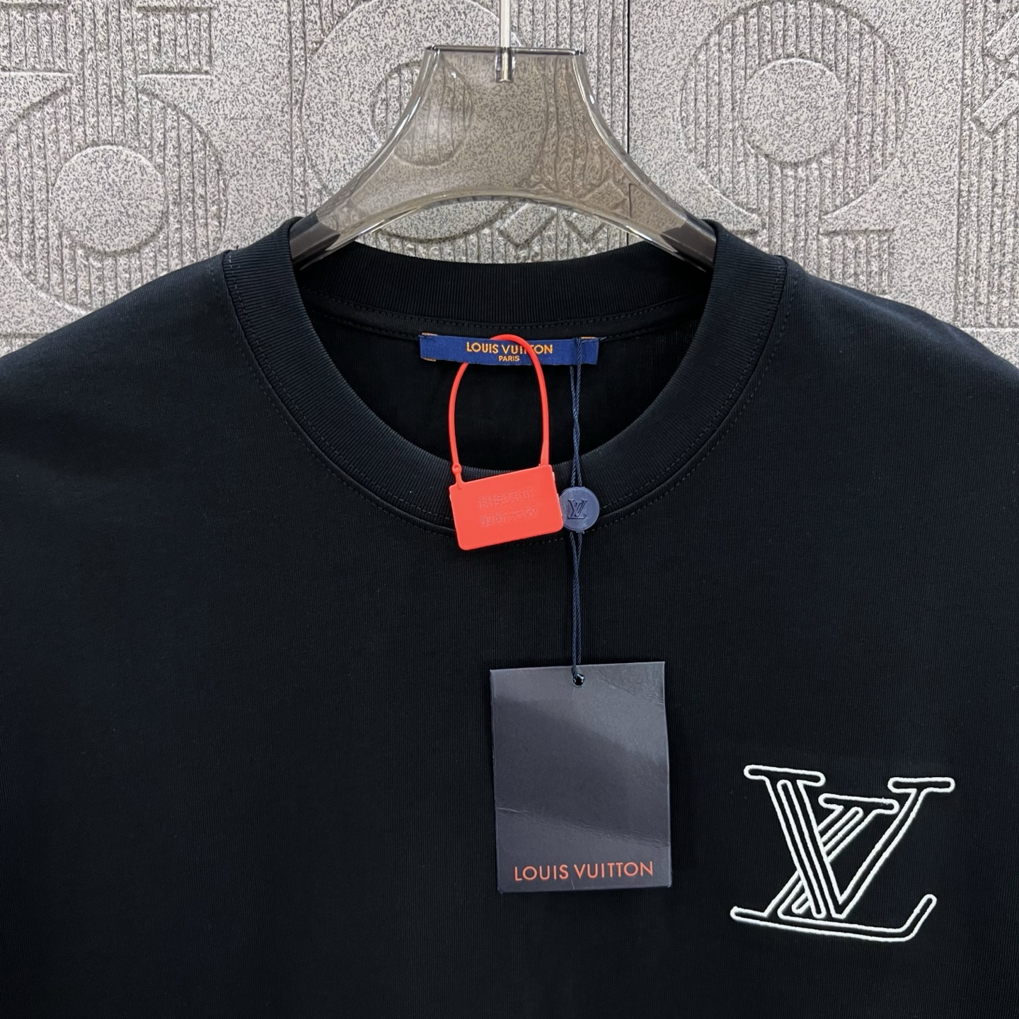 Louis Vuitton T Shirt  Embroider Logo Size XS-L