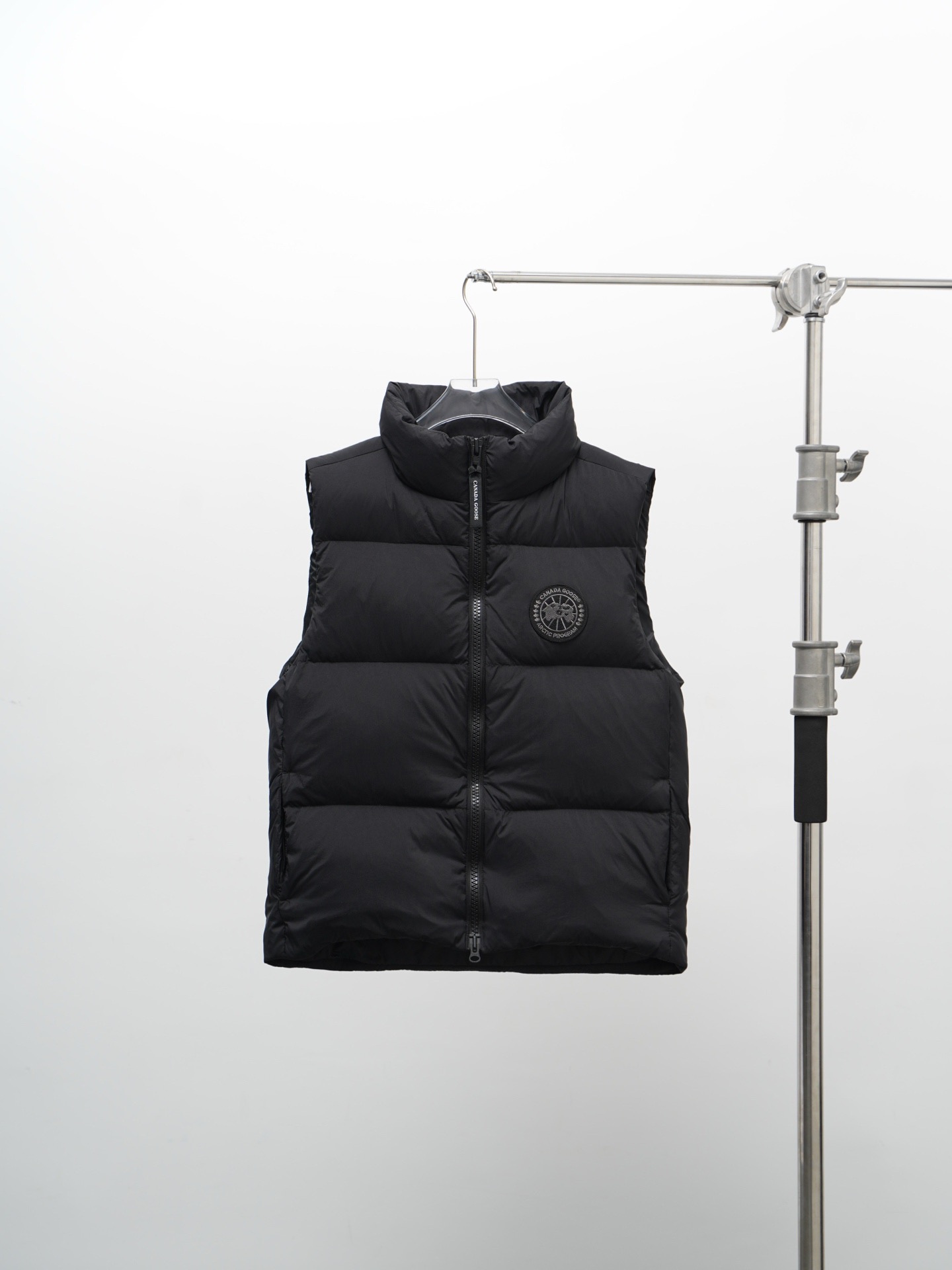 Canada Goose 2804M Lawrence Vest-WD Men Winter Vest Size XS-XXL