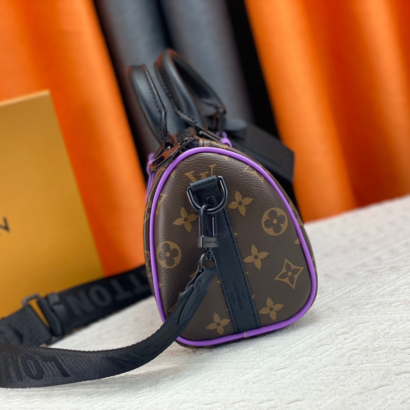 Louis Vuitton Keepall Bandoulière 25 Mens Shoulder Bags