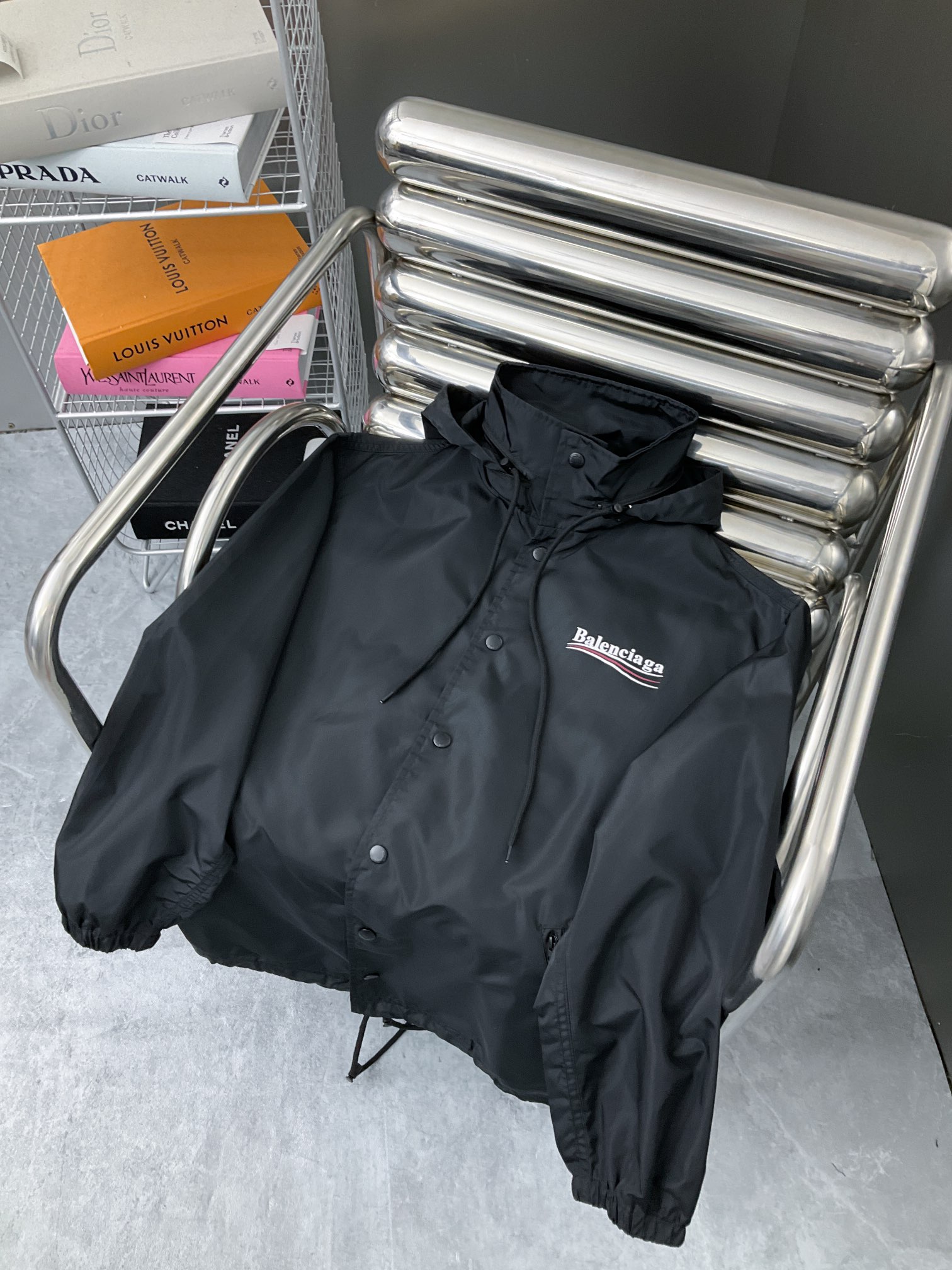 Balenciaga Waterproof jacket Size S-XL