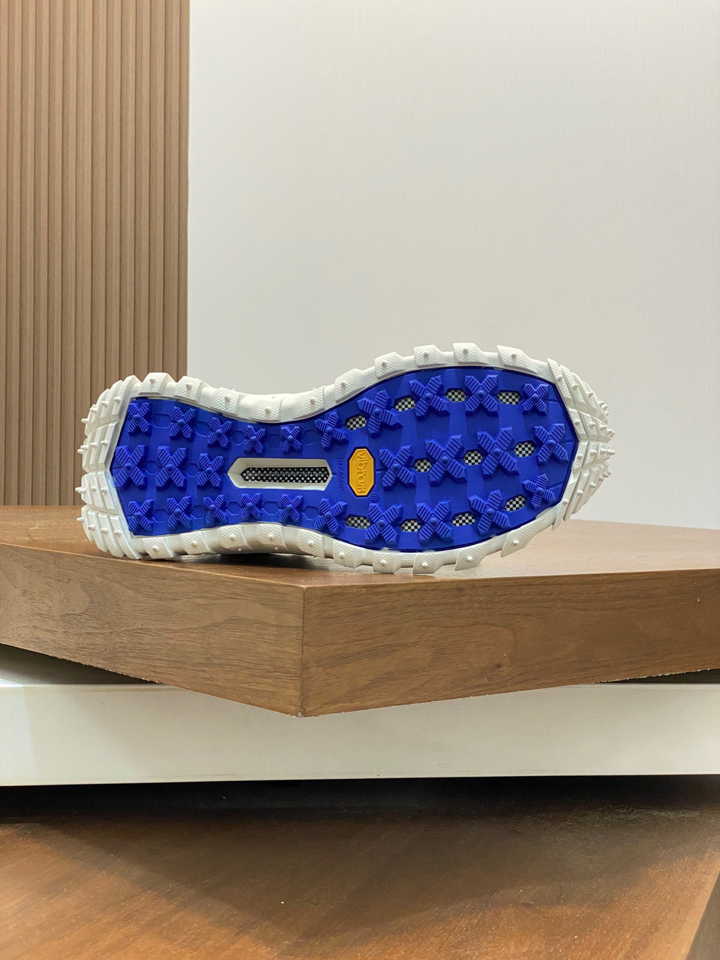 Moncler Trailgrip Gtx Sneaker Size 40-45