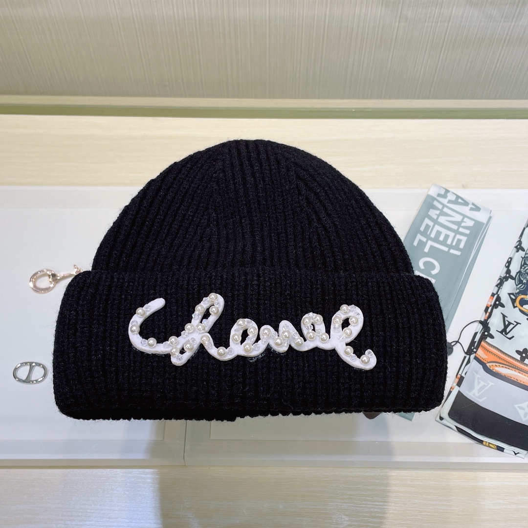 Chanel Knitted Hat 2-Color