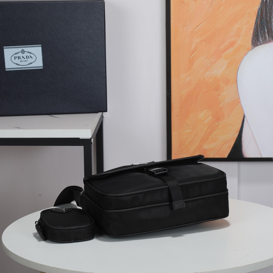 Prada 2VH133 Re-Nylon and Saffiano Leather Mens Shoulder Bags Size 22*16*5cm