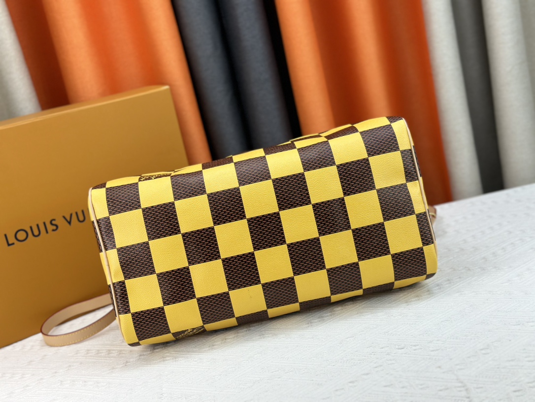 Louis Vuitton M24422 Speedy P9 Bandoulière 40 Monogram Leather Pharrell Williams Travel Bags Size 40*26*23cm