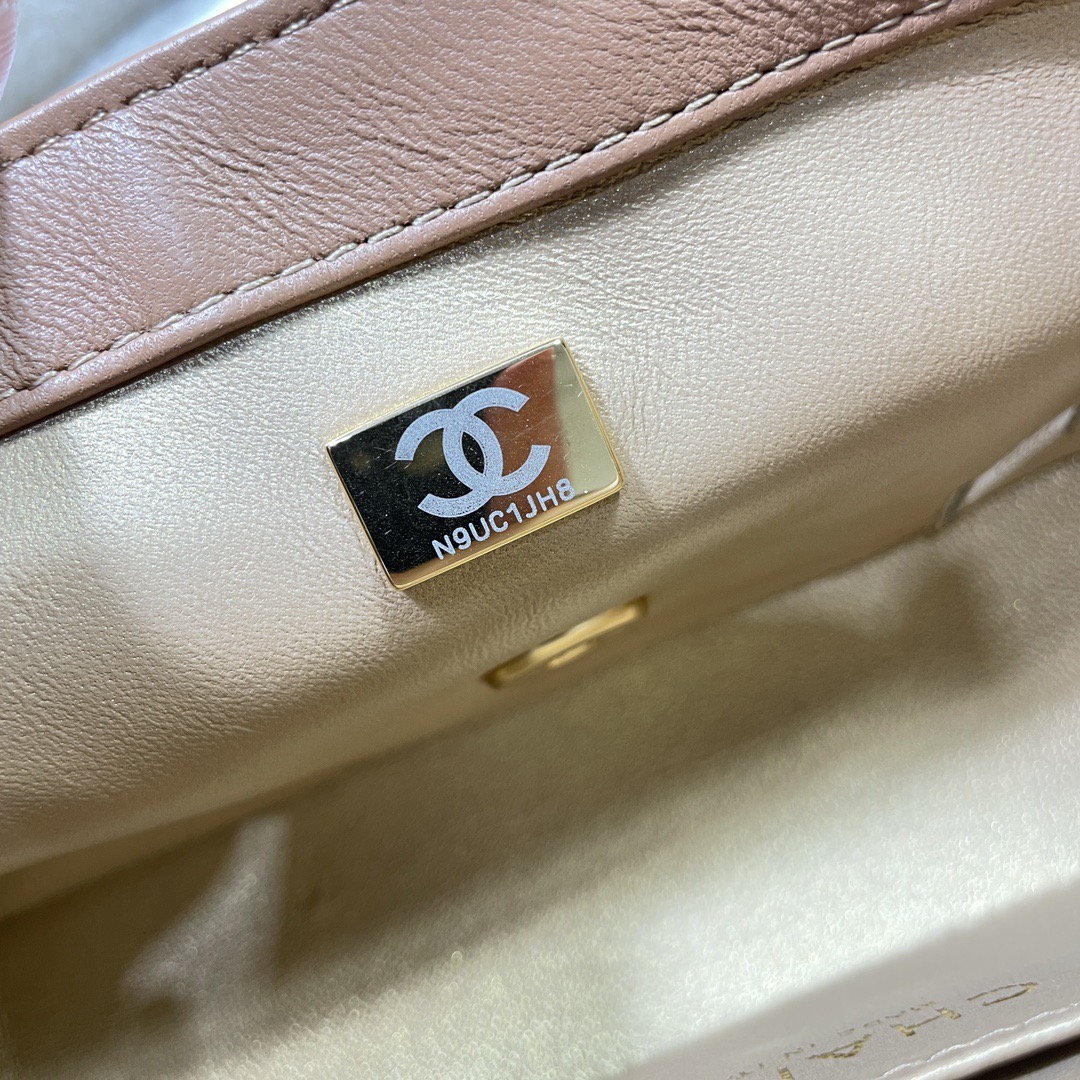 Chanel AS1787 Shoulder Bags Sheepskin 20cm