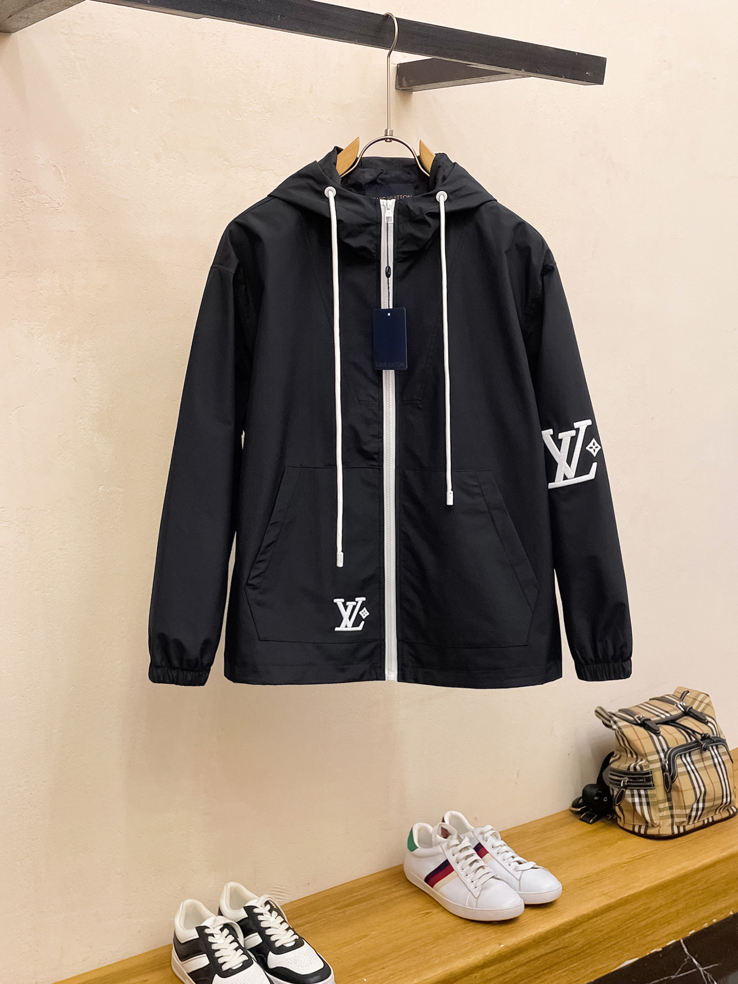 Louis Vuitton Unisex Jacket Size M-XXXL