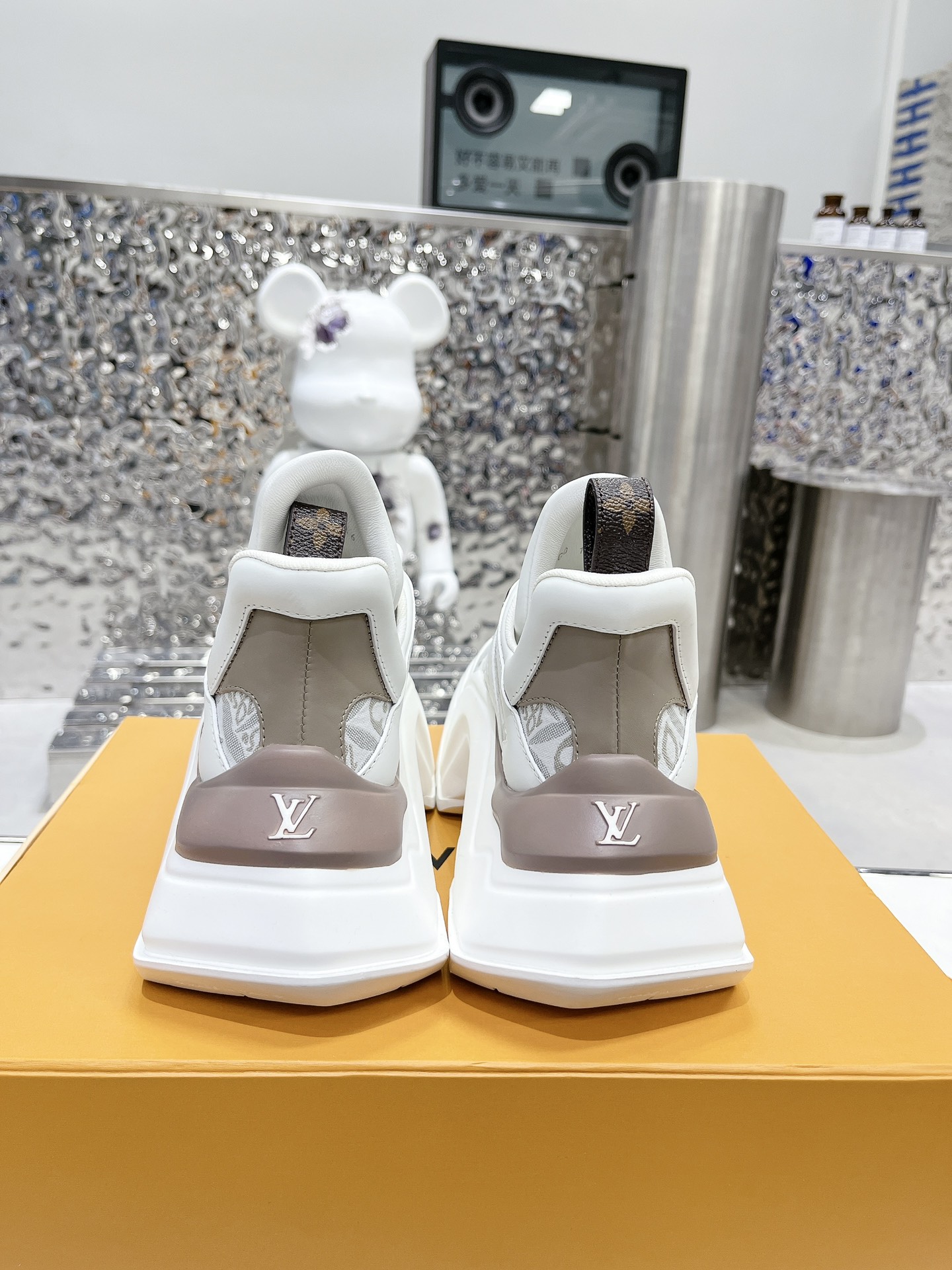 Louis Vuitton Cruise23 Archlight 2.0 Sneaker Size 36-41