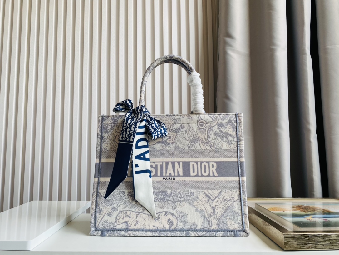 Dior Tote Women Shopping Bags 2-Size