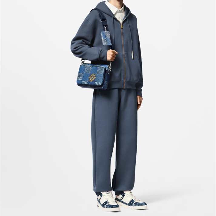 Louis Vuitton N40694 Trio Messenger Mens Shoulder Bags Size 25*18.5*7cm