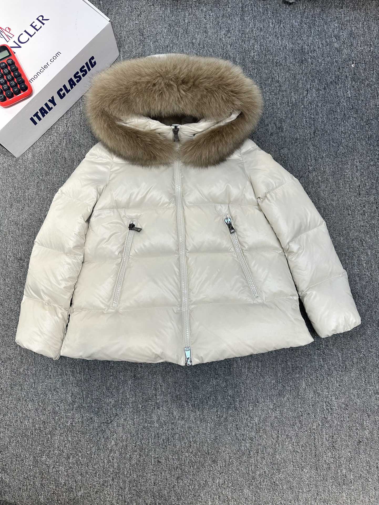 Moncler Avoce Women Down Jacket Size S-XL