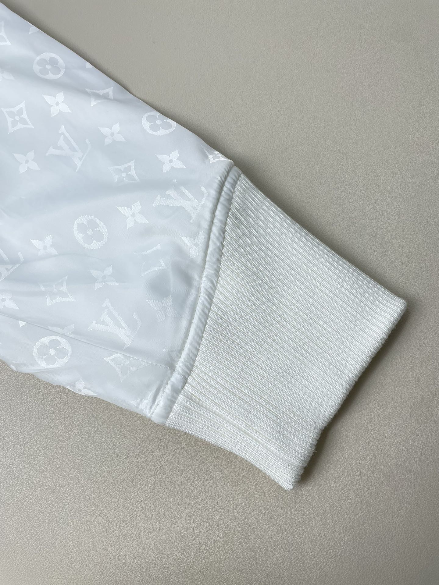 Louis Vuitton Unisex Jacket Size S-L