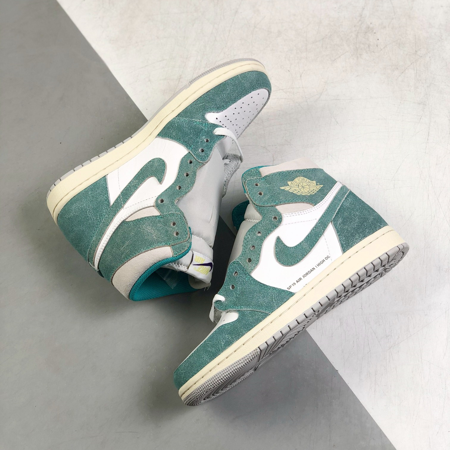 Nike Air Jordan 1 High Top Sneakers Shoes Gr. 36-46