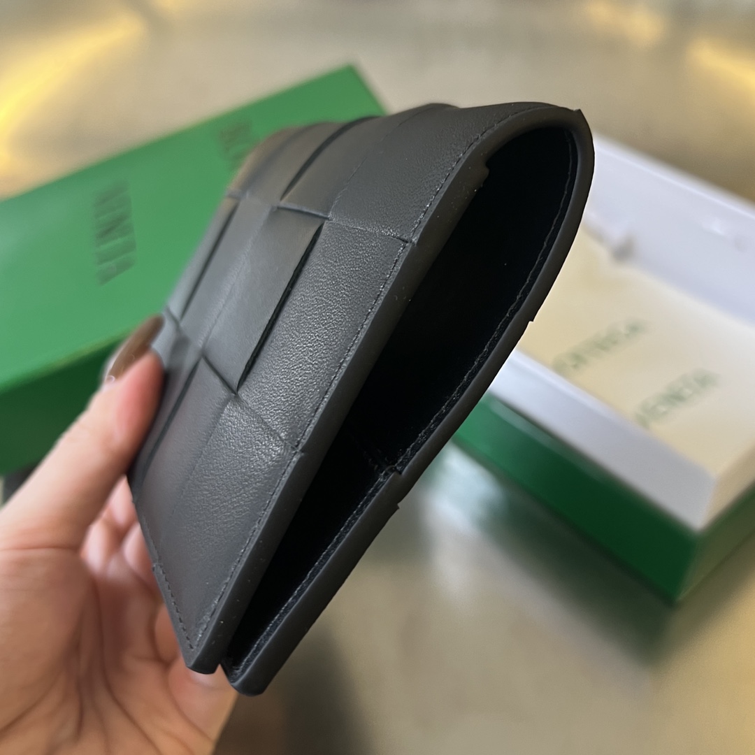 Bottega Veneta Card Holder Size 13*10cm