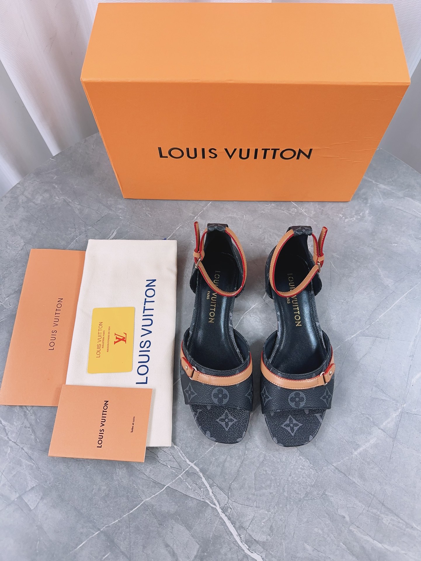 Louis Vuitton 2024ss Slippers Size 36-41