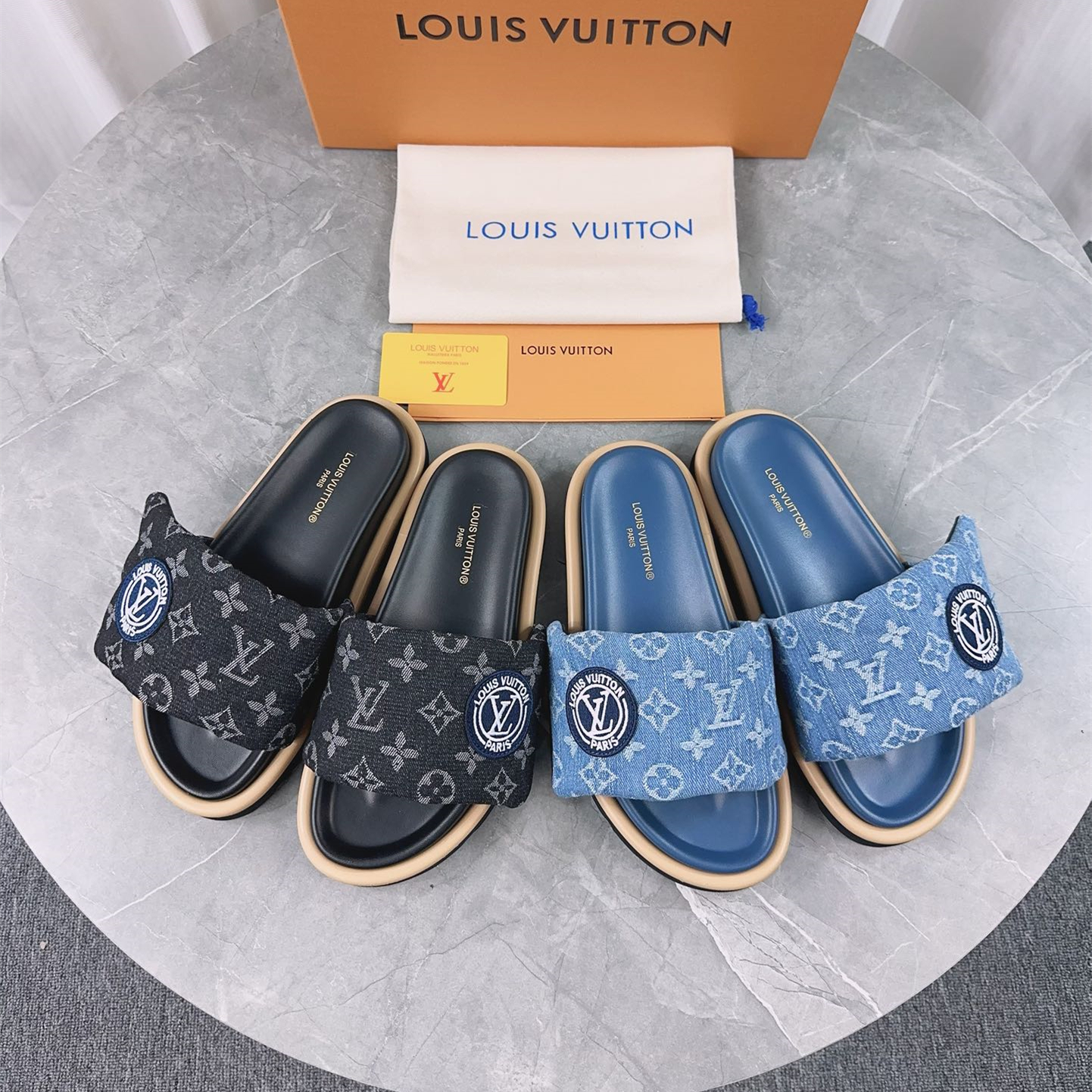 Louis Vuitton Slippers Size 36-46 2-Color