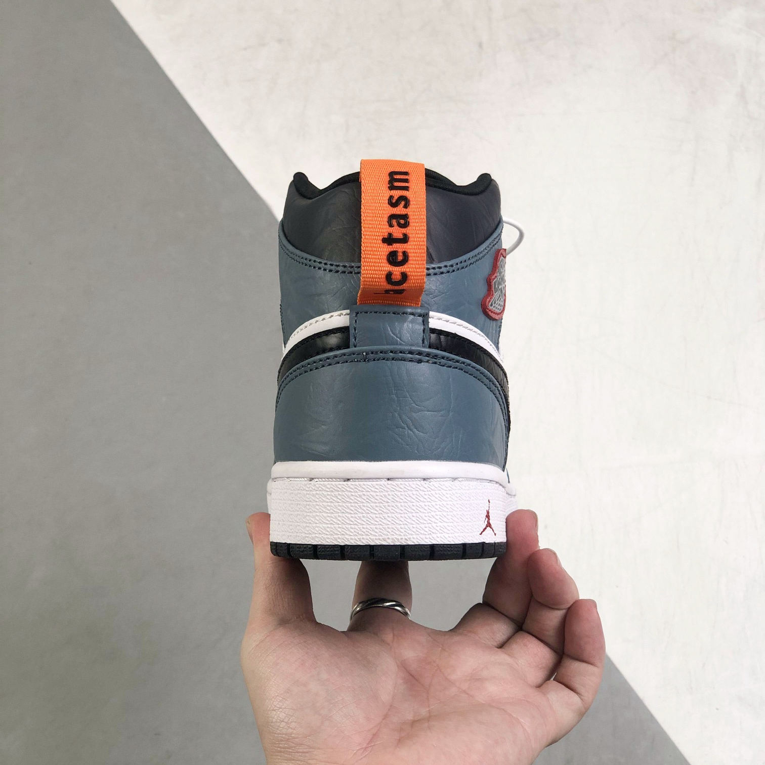 Nike Air Jordan 1 High Top Sneakers Shoes Gr. 36-46