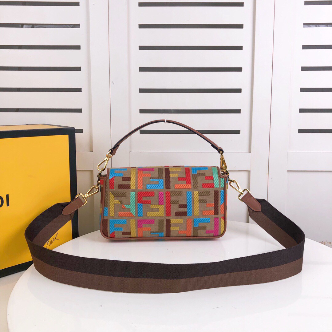 Fendi New Women Shoulder Bags 26*5*15cm