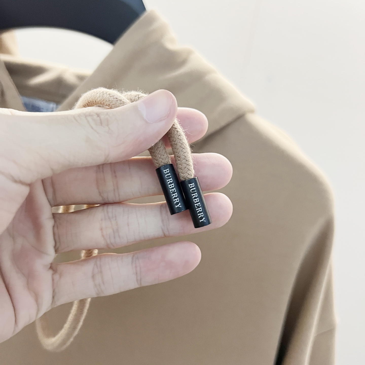 Burberry Unisex Sweatshirt Size S-XL