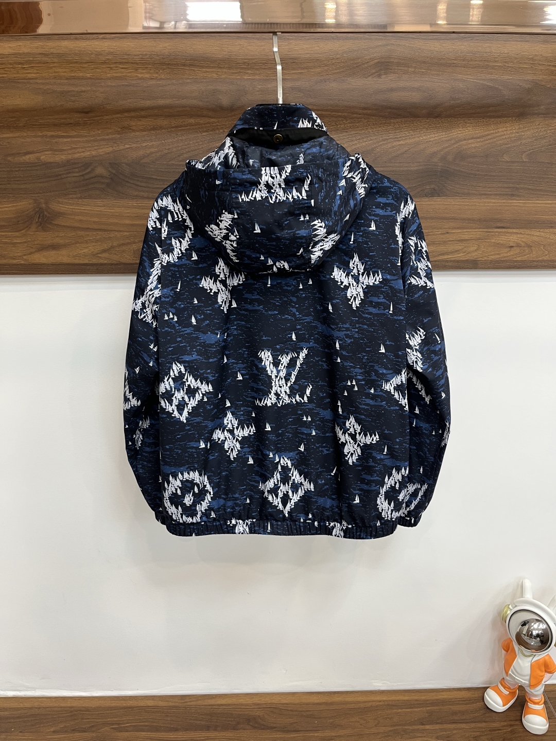 Louis Vuitton Unisex Jacket Size M-XXXL