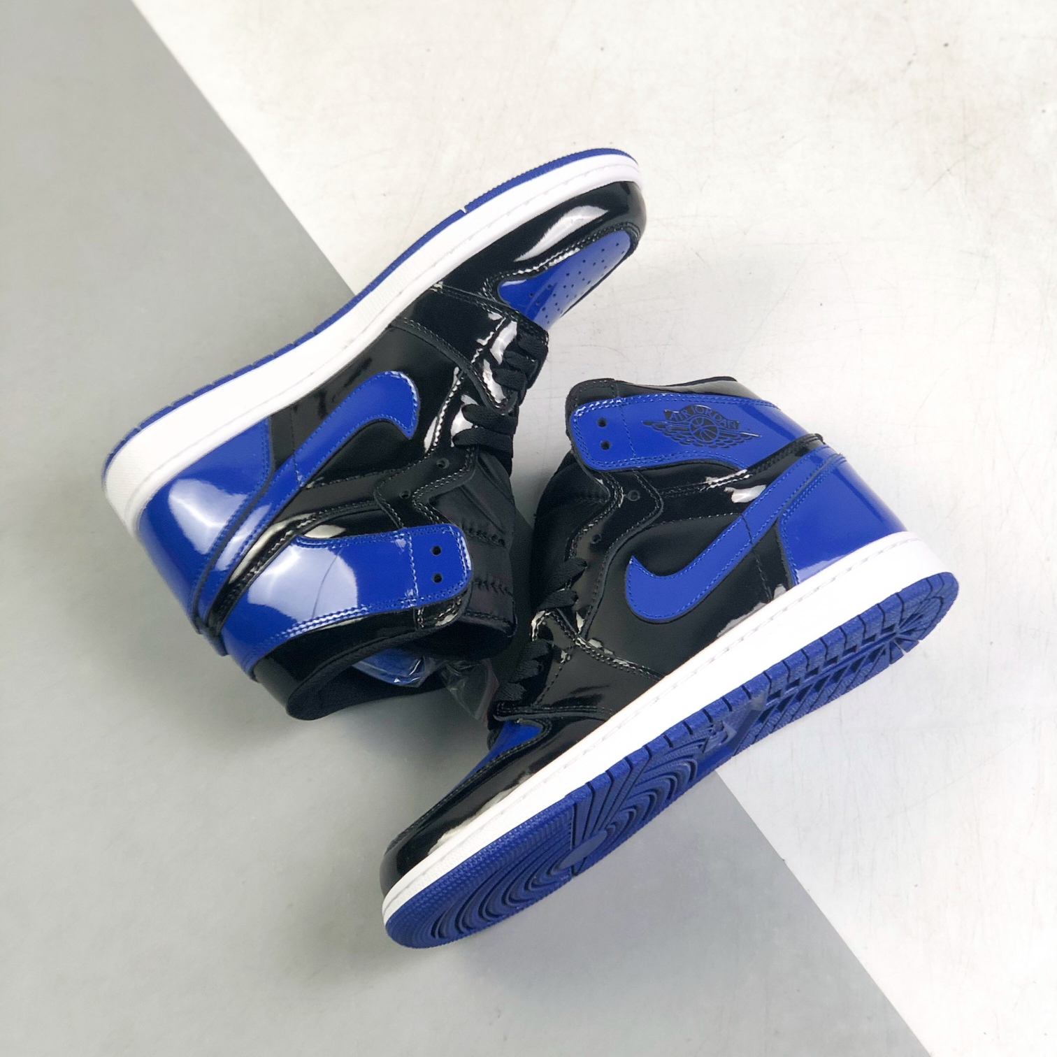 Nike Air Jordan 1 High Top Sneakers Shoes Gr. 36-46