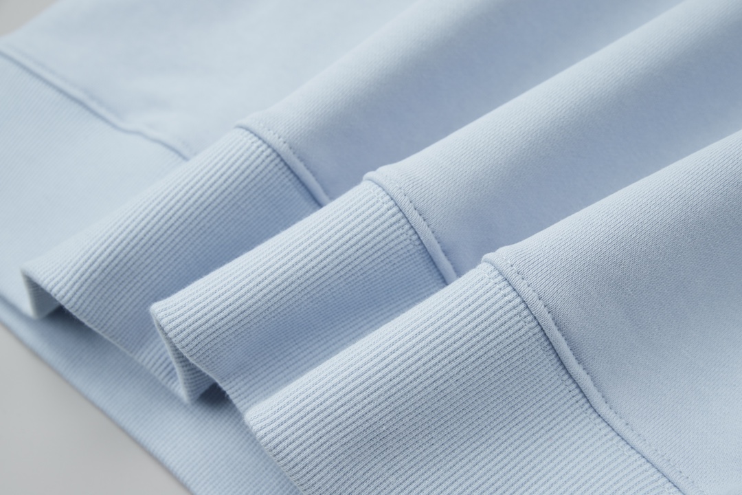 Louis Vuitton Unisex Sweatshirt Size S-XL