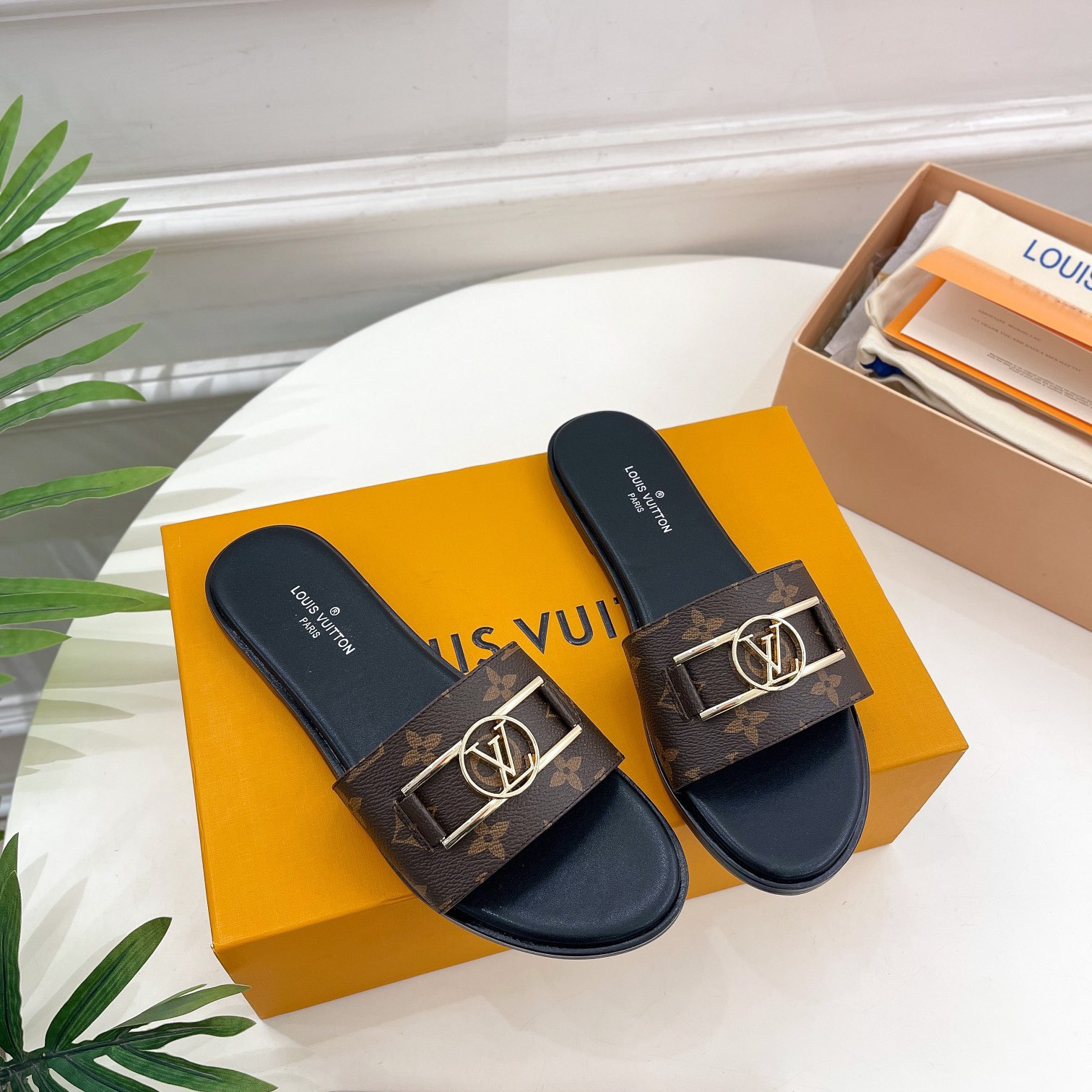 Louis Vuitton Lock It Flat Slippers Size 36-41 2-Color