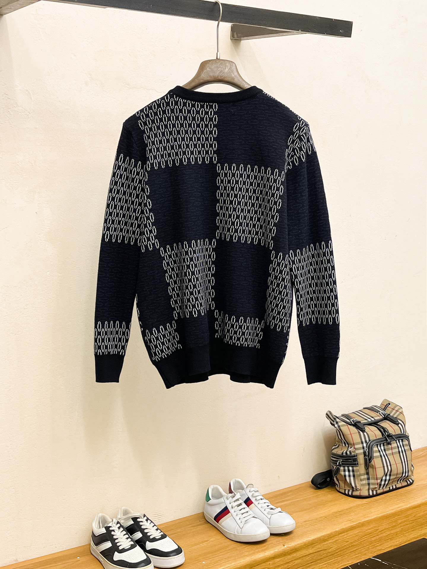 Louis Vuitton Unisex Sweatshirt Size M-XXXL