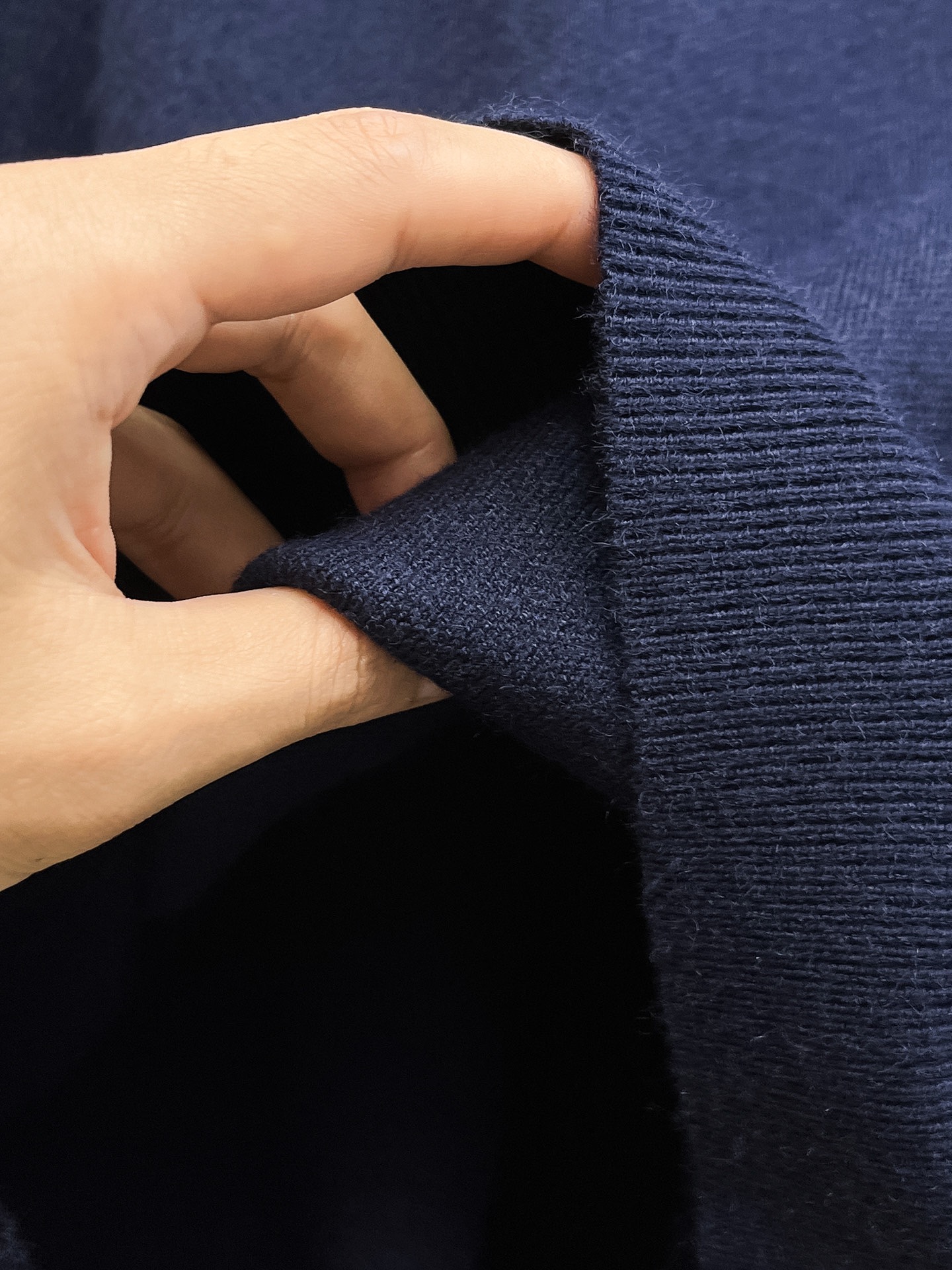 Louis Vuitton Unisex Sweatshirt Size M-XXXL