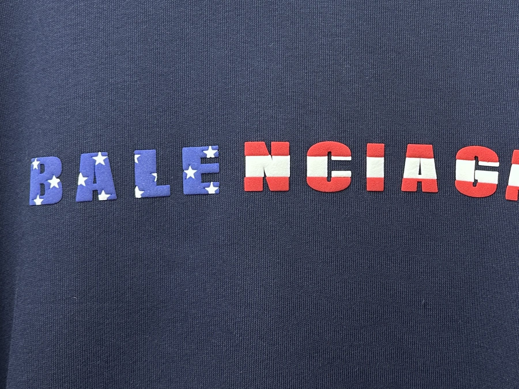 Balenciaga Unisex Sweatshirt Size S-XL