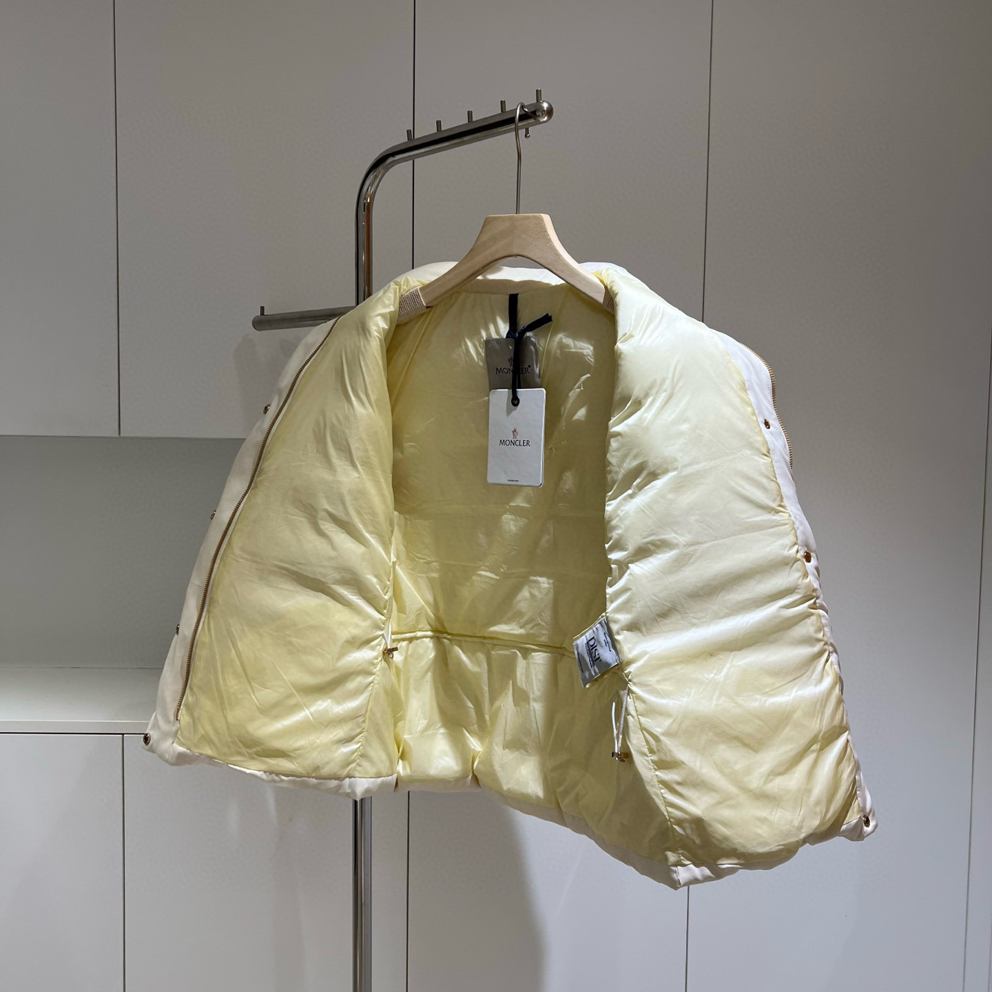 Moncler Besset Women Winter Vest Size 0-3