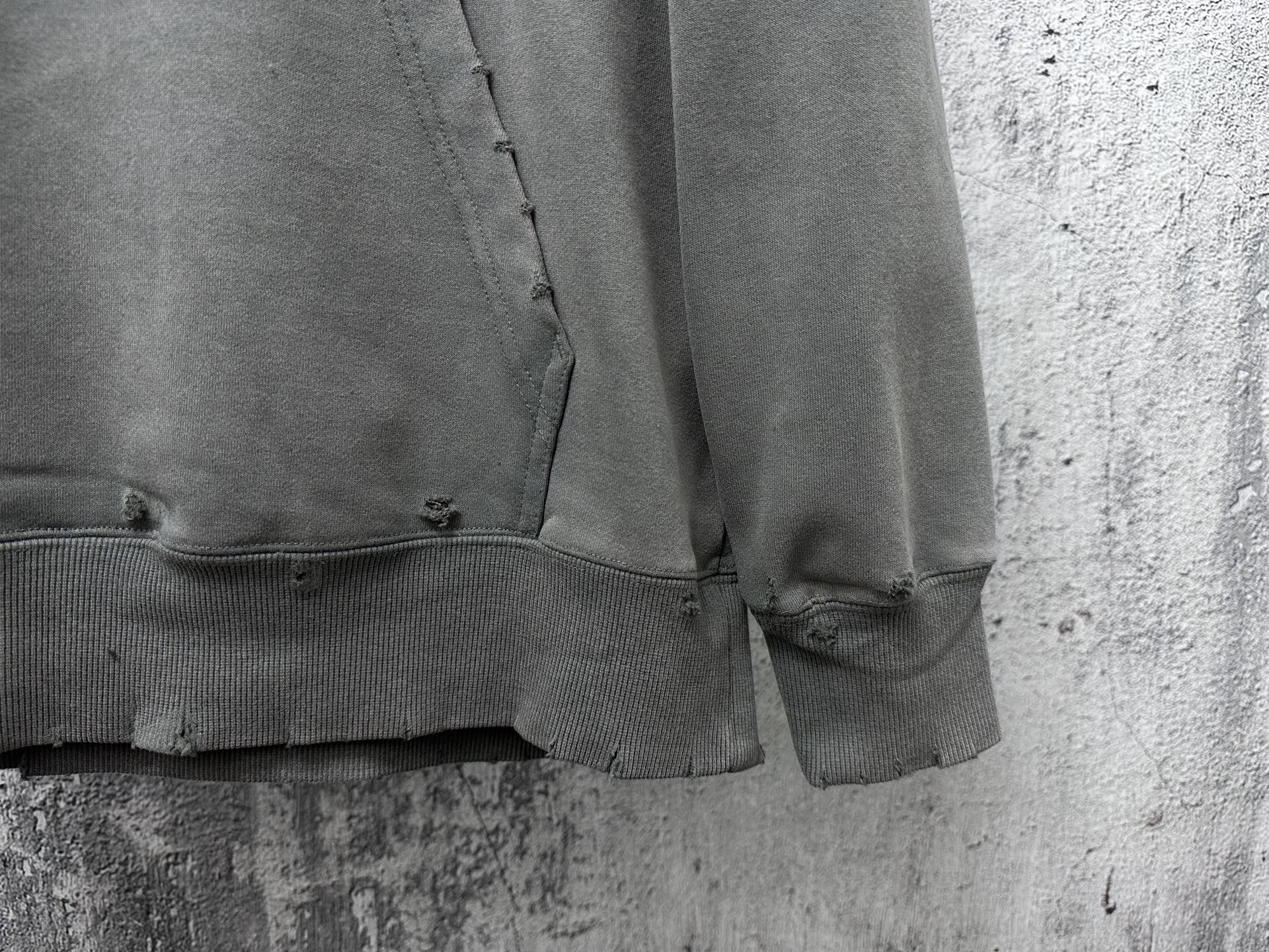 Balenciaga Unisex Sweatshirt Size S-XL