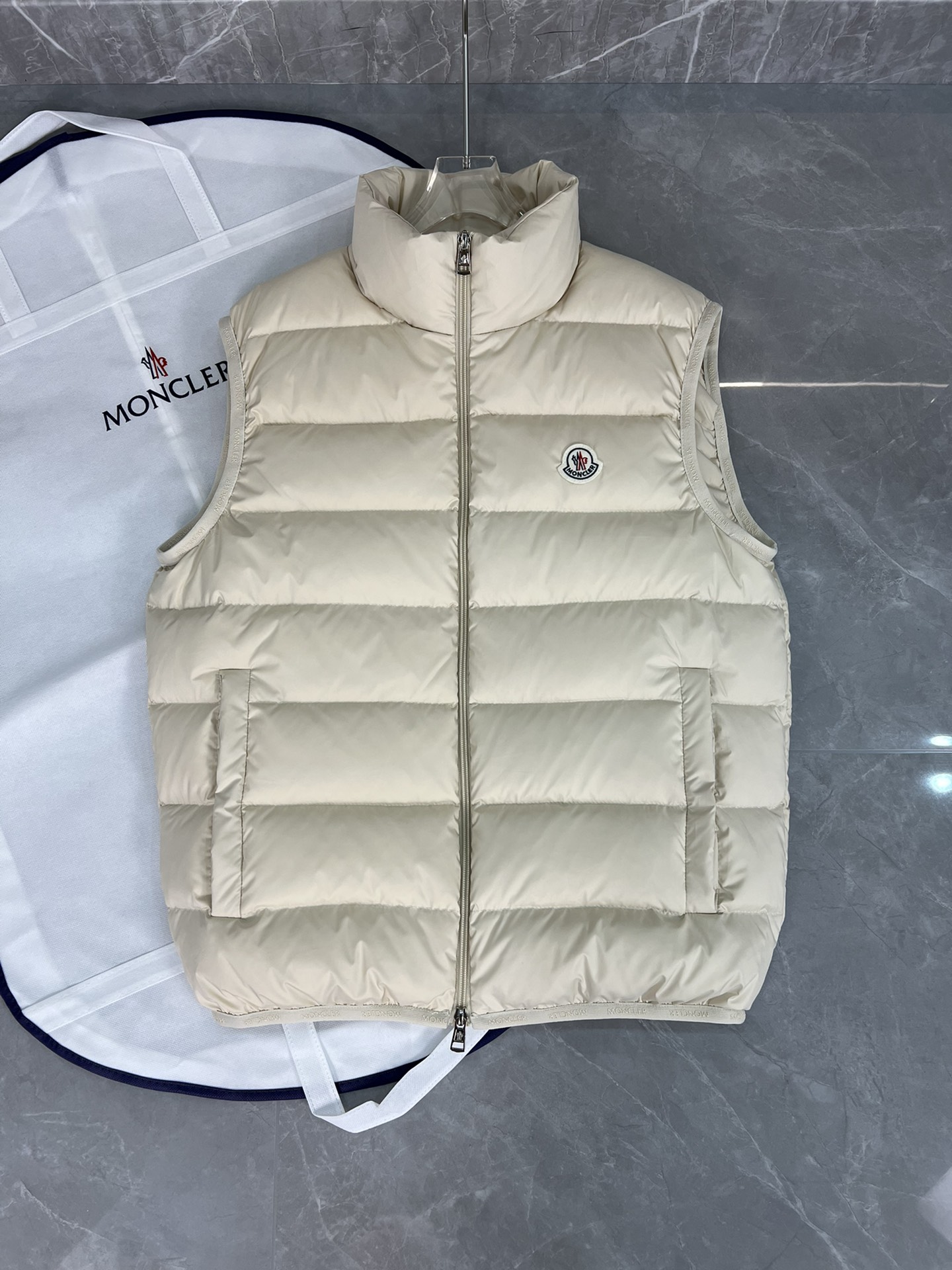 Moncler Contrin Winter Vest Size 1-5