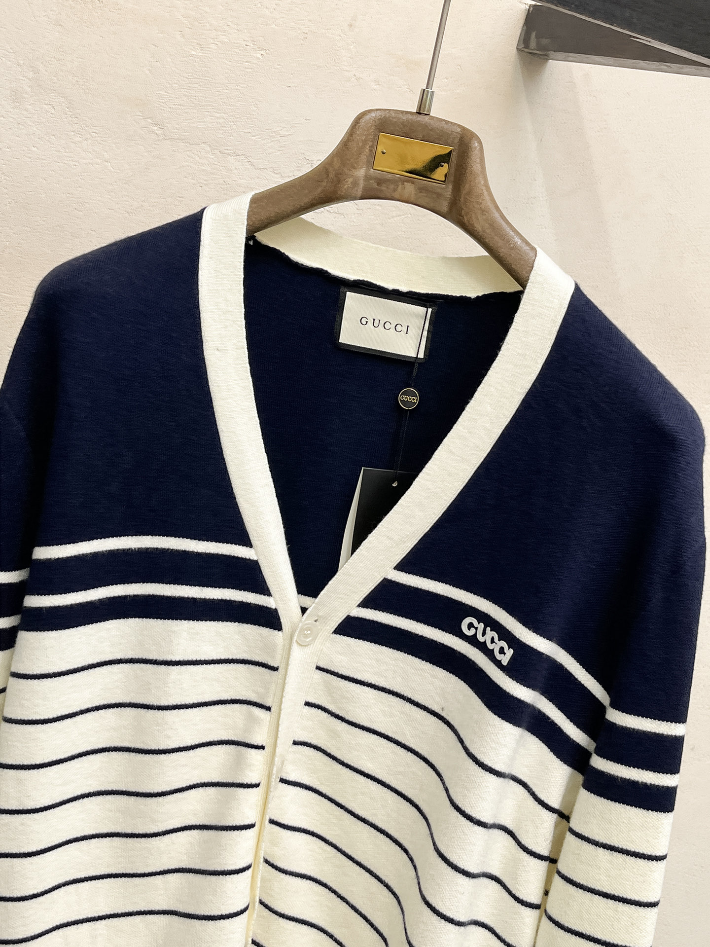 Gucci Unisex Cardigan Sweatshirt Size M-XXXL