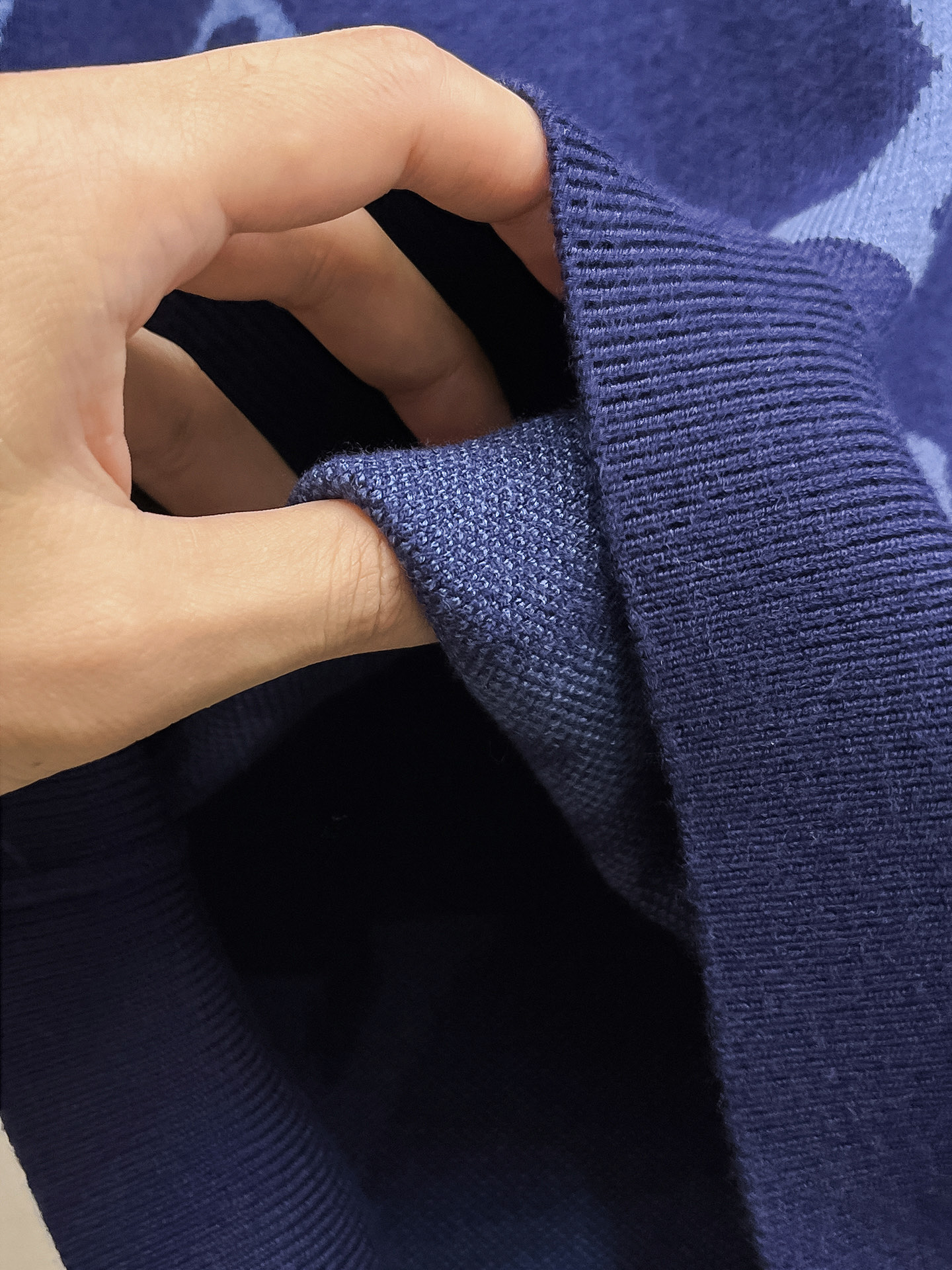 Louis Vuitton Unisex Sweatshirt Size M-XXXL