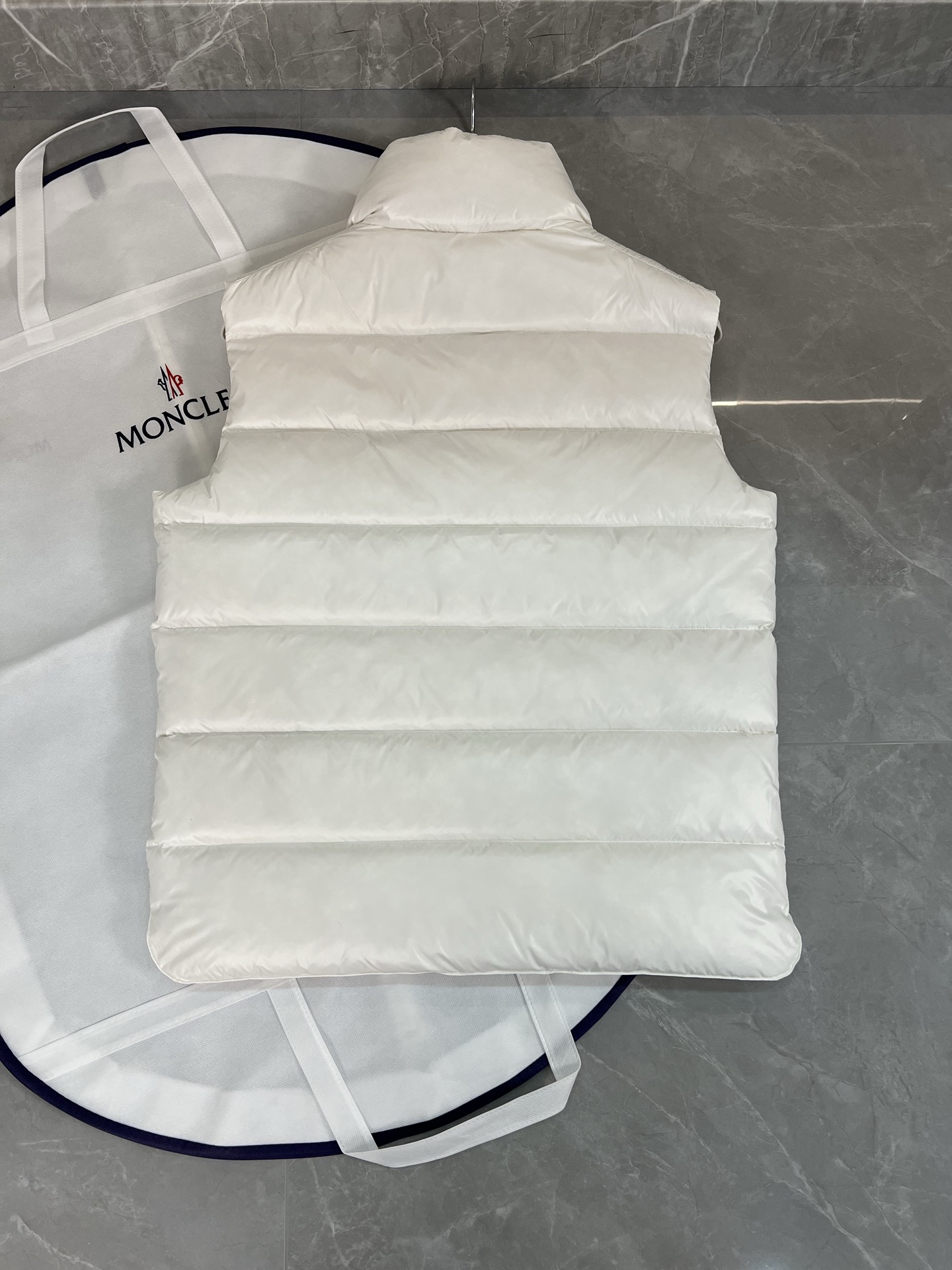 Moncler Tibb Men Winter Vest Size 1-5