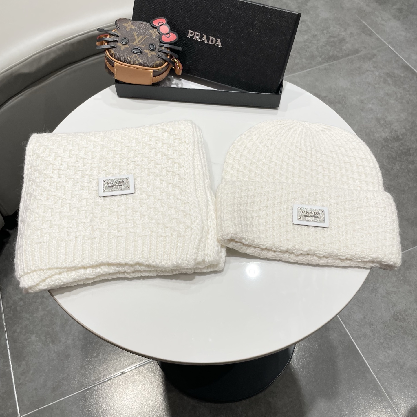 Prada Knitted Hat+Scarf