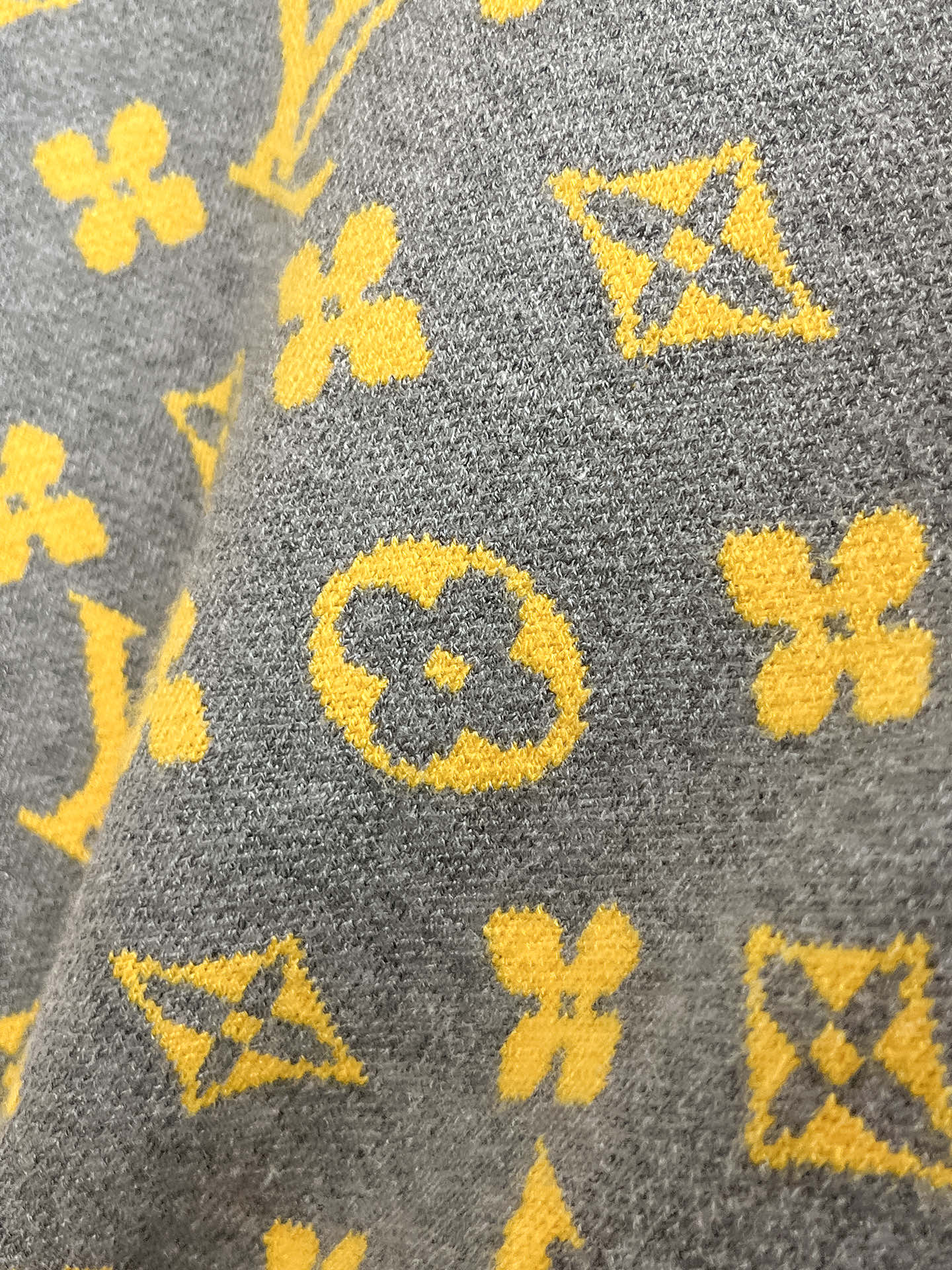 Louis Vuitton Unisex Sweatshirt Size M-XXXL