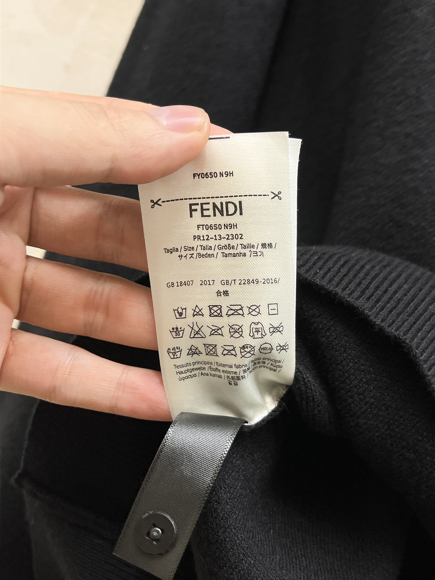 Fendi Unisex Sweatshirt Size M-XXXL