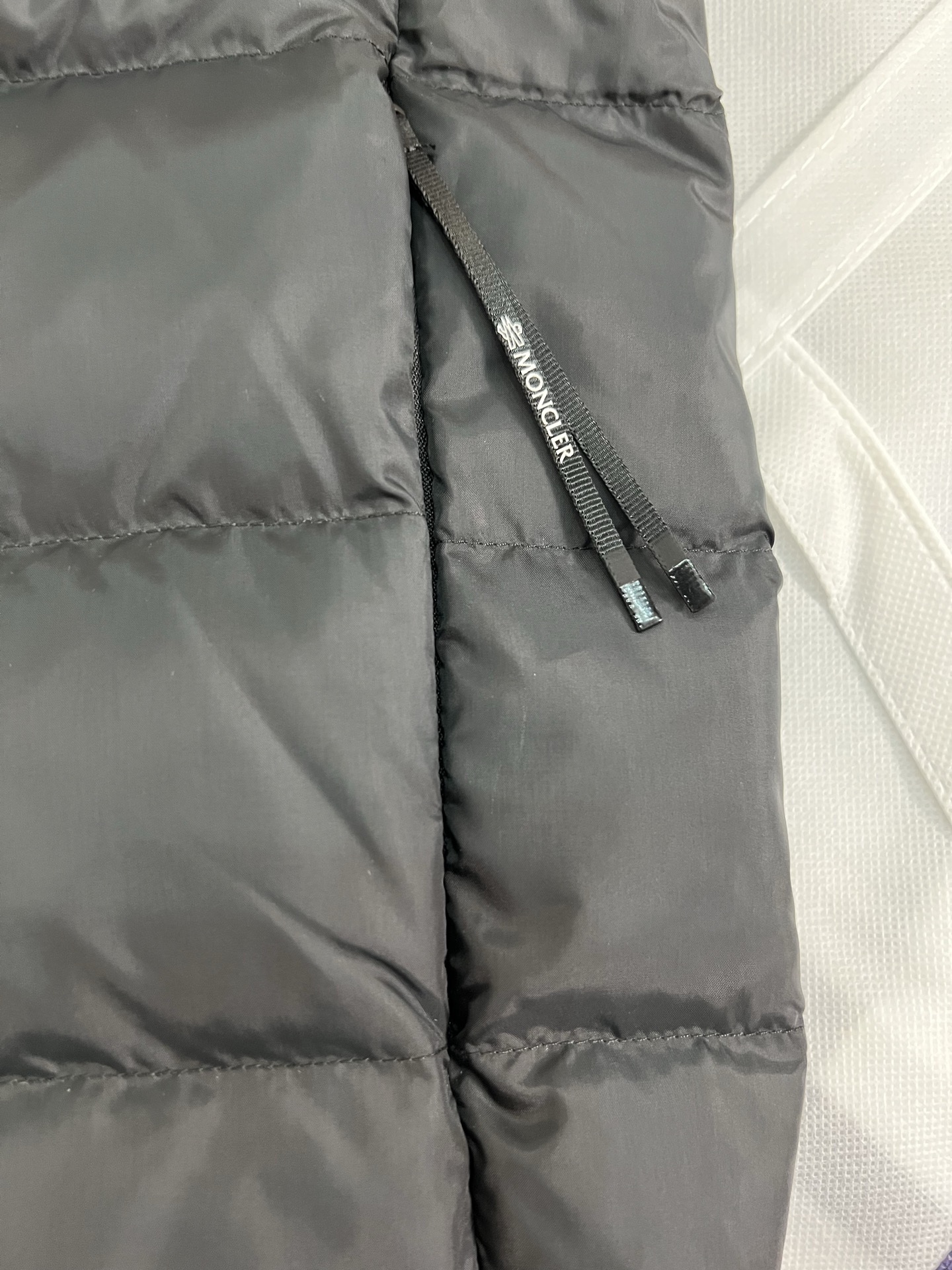 Moncler Valmasque Men Winter Vest Size 1-5